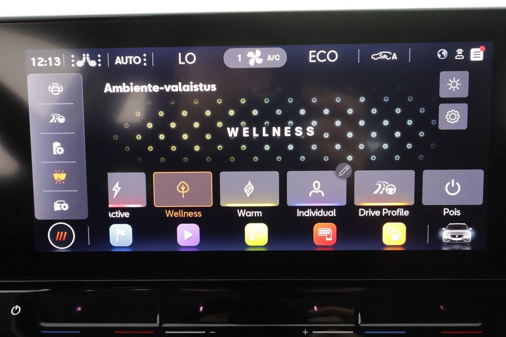 Seat Leon Sportstourer 2021 1,4 PHEV 204 eHybrid FR DSG * ACC / LED / P.Kamera / Navi / Kaistavahti / Digimittaristo / Koukku * - 2x Latauskaapelit / Kahdet renkaat