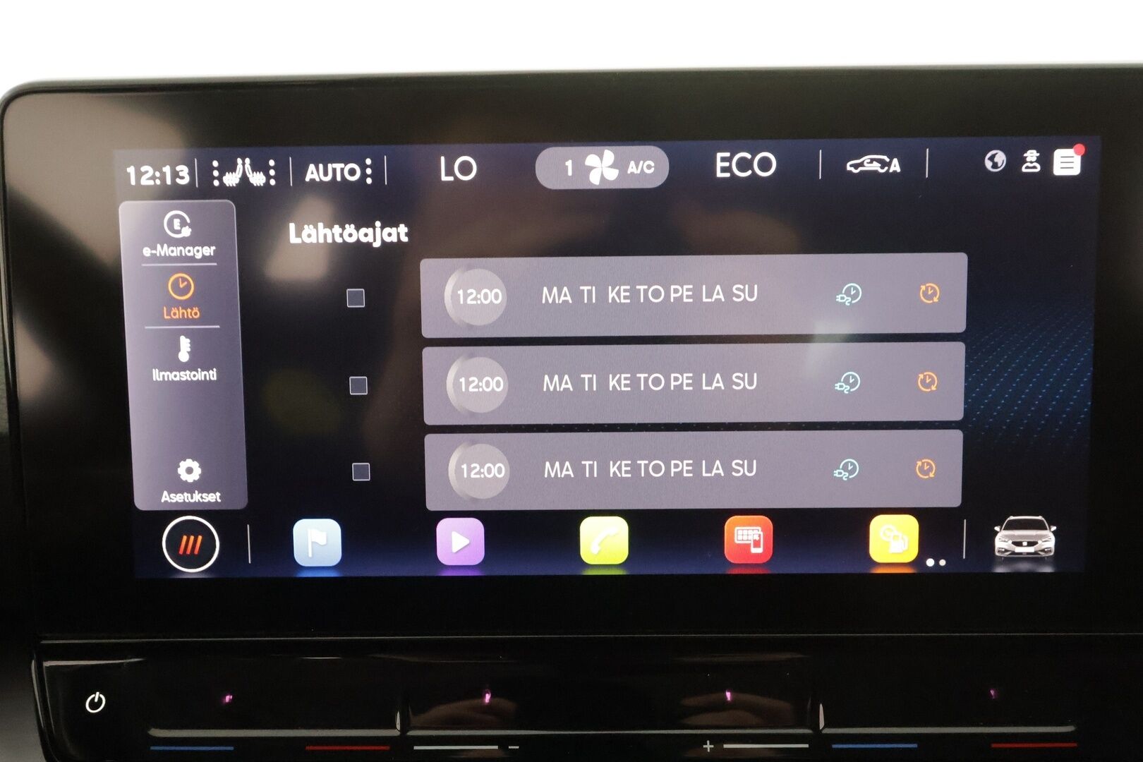 Seat Leon Sportstourer 2021 1,4 PHEV 204 eHybrid FR DSG * ACC / LED / P.Kamera / Navi / Kaistavahti / Digimittaristo / Koukku * - 2x Latauskaapelit / Kahdet renkaat