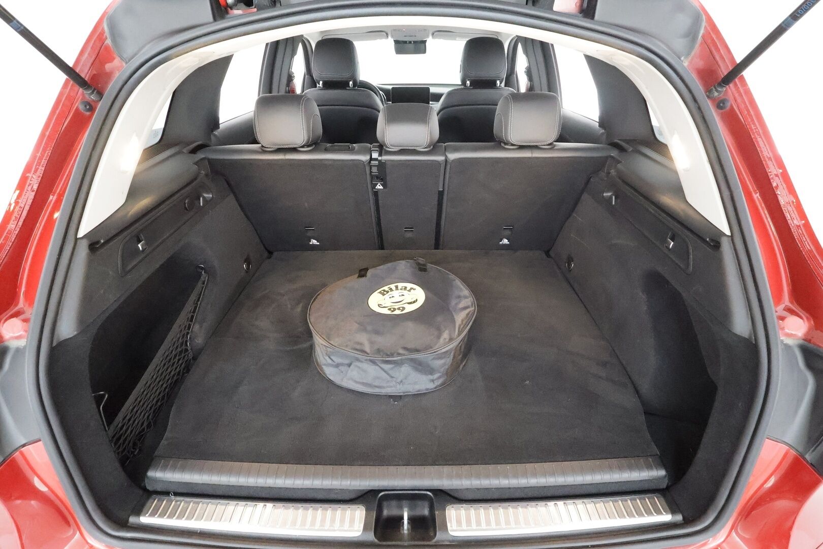 Mercedes-Benz GLC 2022 300 e 4MATIC A Business * Distronic Plus / Polttoainekäyttöinen lämmitin / LED / P.Kamera / Sporttipenkit / Navi * - 1.Om Suomi-auto / Kahdet renkaat / Koti & kauppalaturi