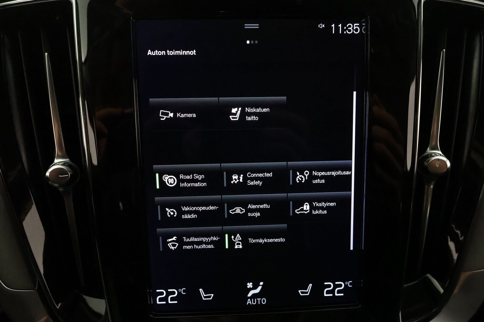 Volvo V60 2022 T6 AWD Long Range Inscription Edition aut **Adapt.Vakkari / P.Kamera / Koukku / LED-valot / Sporttipenkki Muistilla** - 3,99 % KORKOTARJOUS TÄHÄN AUTOON - Kaistavahti / Digimittaristo / KeylessGO / 2x Renkaat