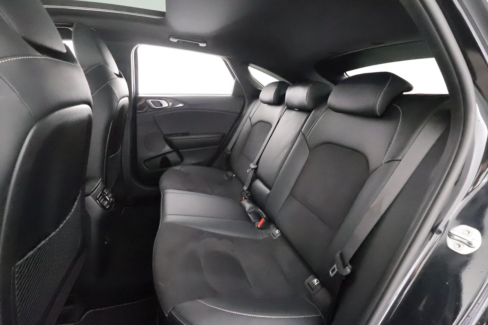 Kia ProCeed 2022 1,5 T-GDI 160hv GT-Line DCT - | ACC | JBL | Panorama | Muistipenkki | Nahka-alcantara | P.kamera | LED | HDA | BSM | RCTA | Keyless | Sähk. takaluukku | Merkkihuollot | 