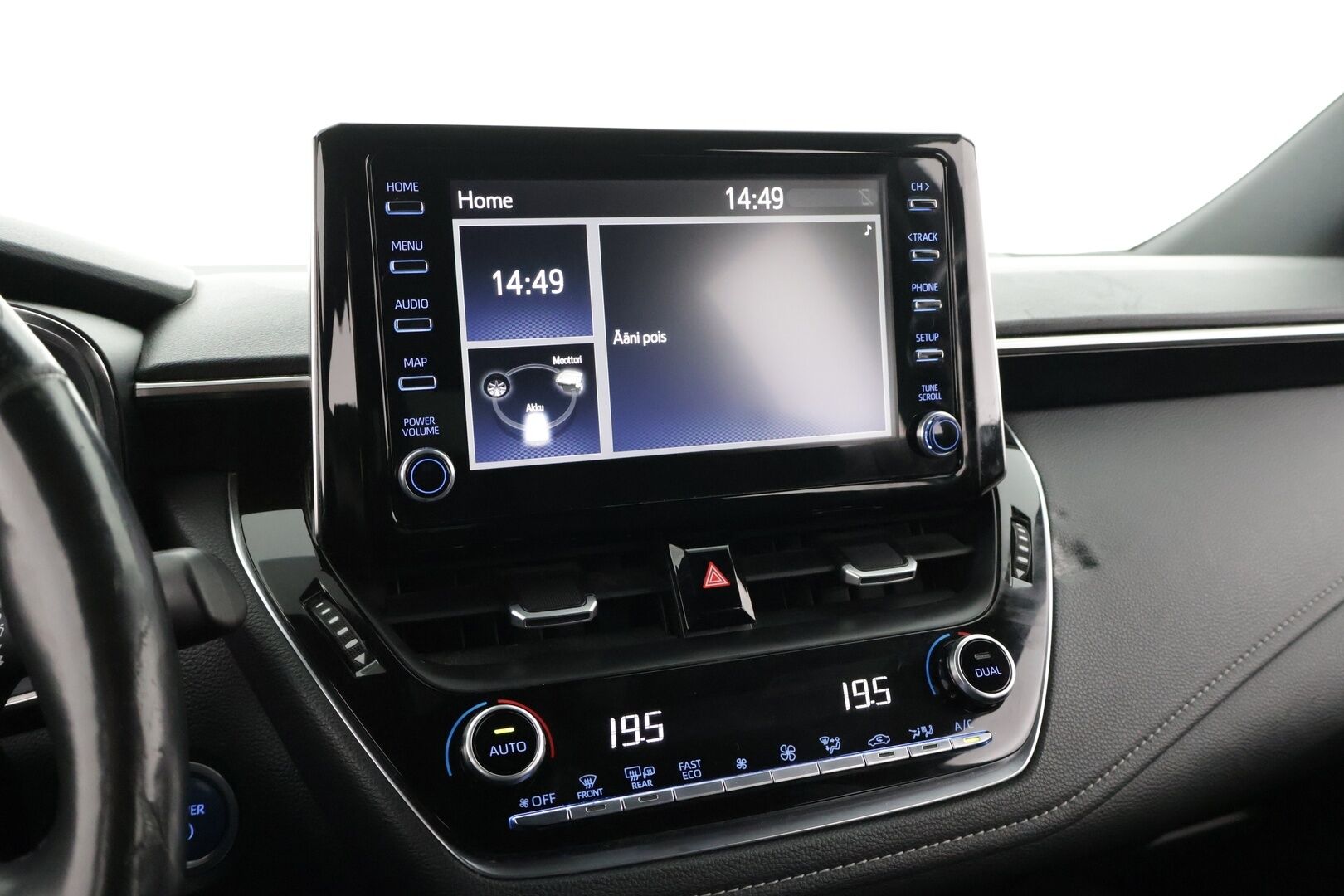 Toyota Corolla 2020 Touring Sports 1,8 Hybrid Active - ACC / P.kamera / Bluetooth / Kahdet renkaat
