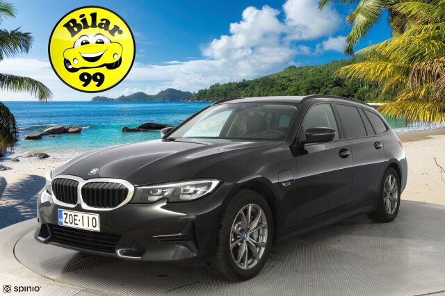BMW 330 2022
