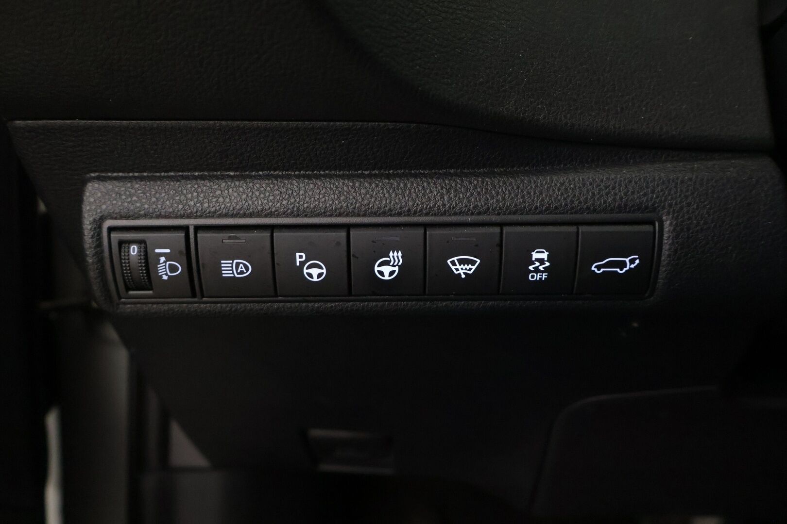 Toyota Corolla 2021 Touring Sports 2,0 Hybrid Active Business - 2.0 Hybrid | ACC | Sähköluukku | Keyless | Bi-LED | Navi | P.Kamera | P.Tutkat | Lämmitettävä ratti | Penkinlämmittimet | 2-alueilmastointi | Suomi-auto | Merkkihuollettu
