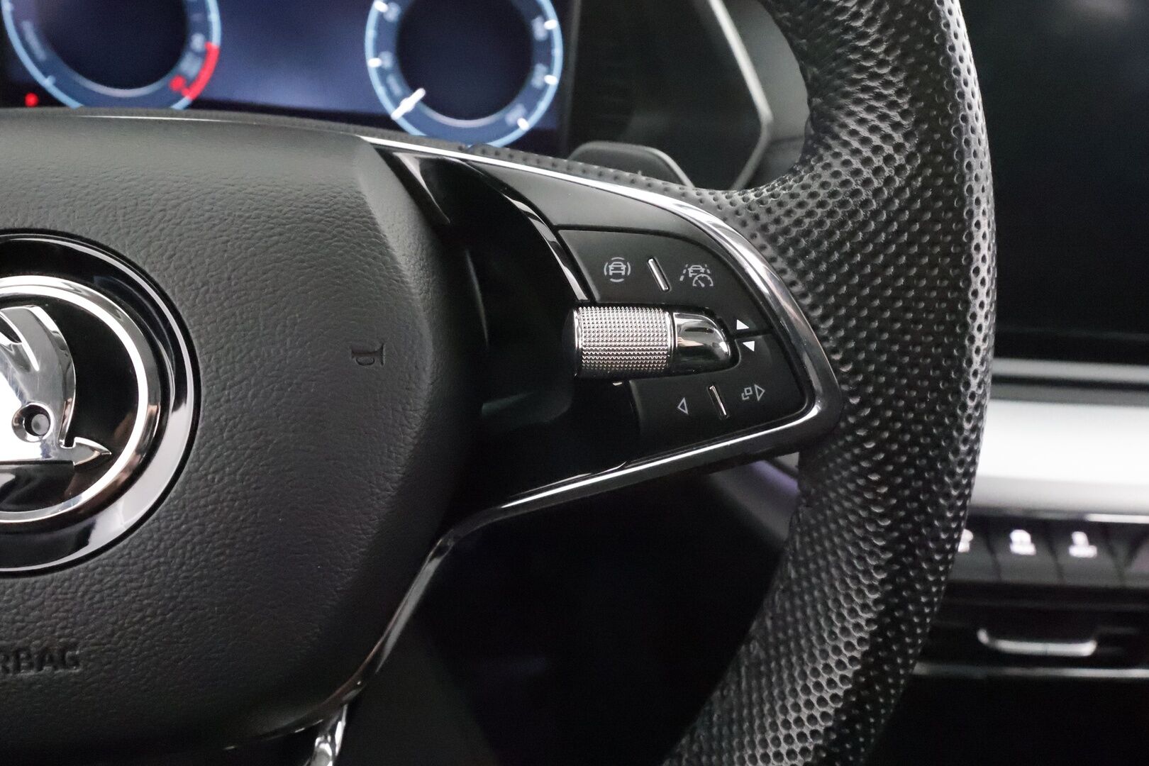 Skoda Octavia 2022 Combi 1.4 TSI PHEV Style iV DSG  * ACC / Webasto / Koukku / Matrix-LED / P.Kamera / Apple&Android * - 1.Om Suomi-auto / Merkkihuollettu / 2xLataus / Kahdet renkaat