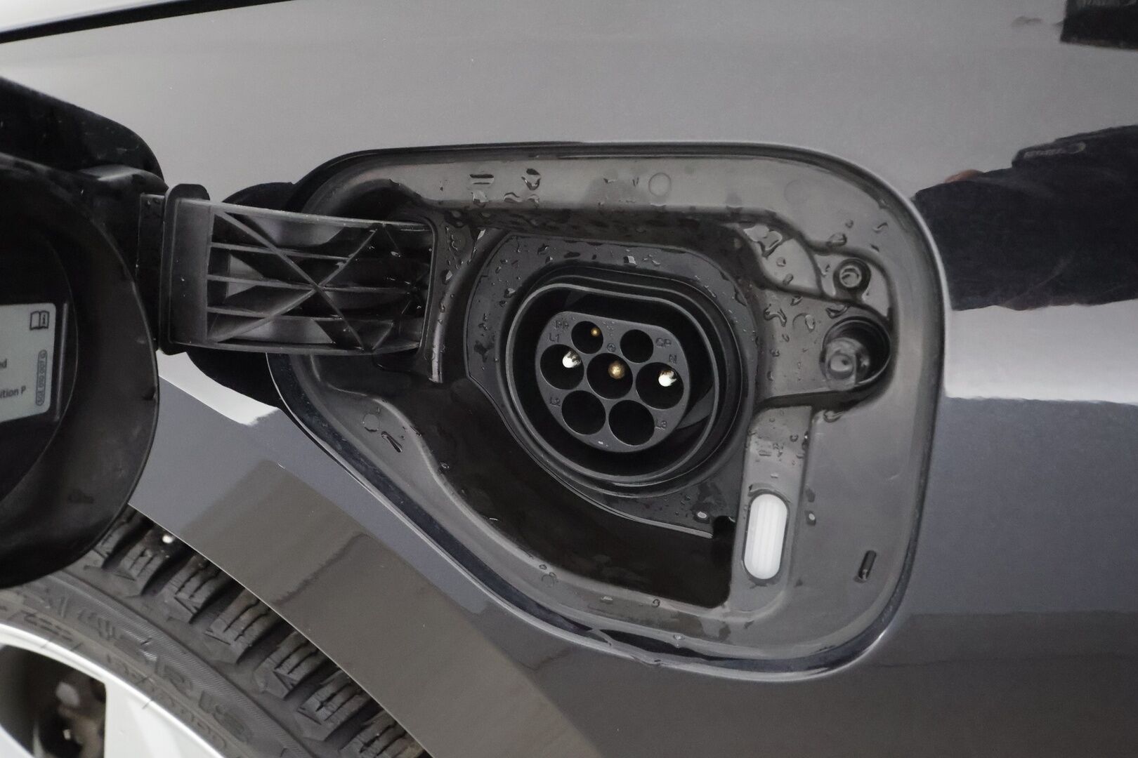 Skoda Octavia 2022 Combi 1.4 TSI PHEV Style iV DSG  * ACC / Webasto / Koukku / Matrix-LED / P.Kamera / Apple&Android * - 1.Om Suomi-auto / Merkkihuollettu / 2xLataus / Kahdet renkaat