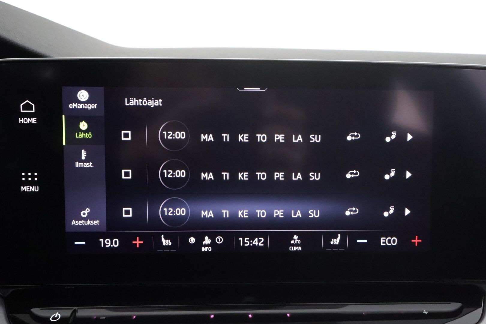 Skoda Octavia 2022 Combi 1.4 TSI PHEV Style iV DSG  * ACC / Webasto / Koukku / Matrix-LED / P.Kamera / Apple&Android * - 1.Om Suomi-auto / Merkkihuollettu / 2xLataus / Kahdet renkaat