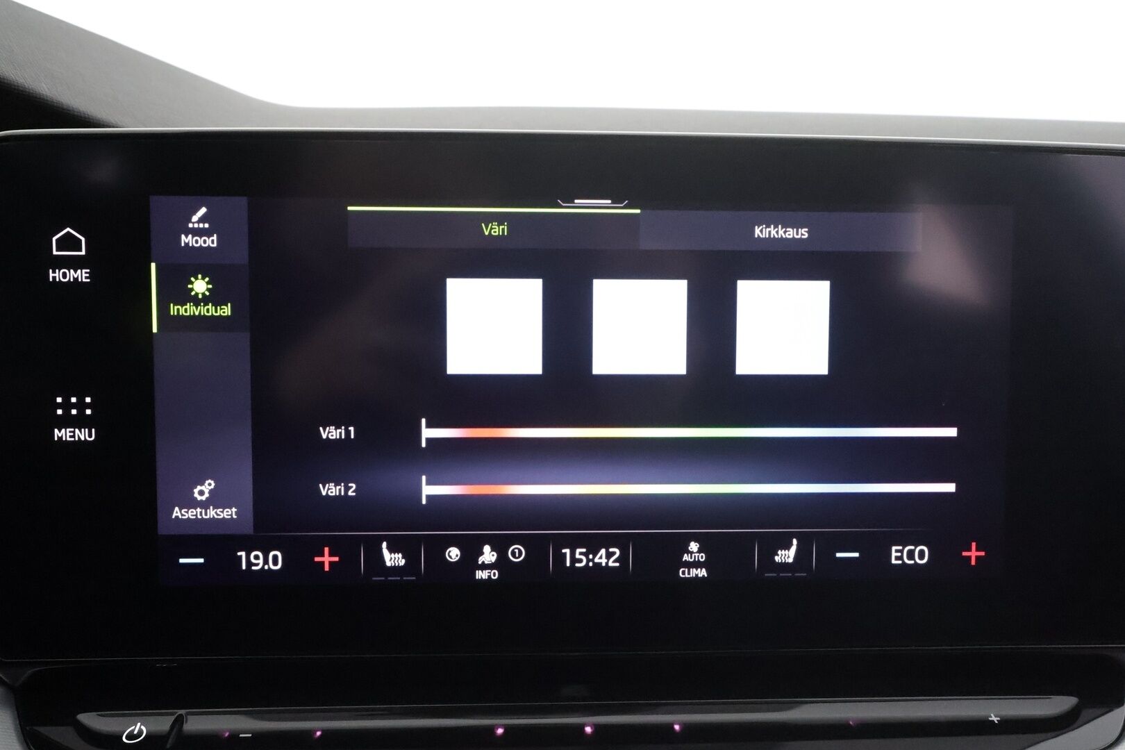 Skoda Octavia 2022 Combi 1.4 TSI PHEV Style iV DSG  * ACC / Webasto / Koukku / Matrix-LED / P.Kamera / Apple&Android * - 1.Om Suomi-auto / Merkkihuollettu / 2xLataus / Kahdet renkaat