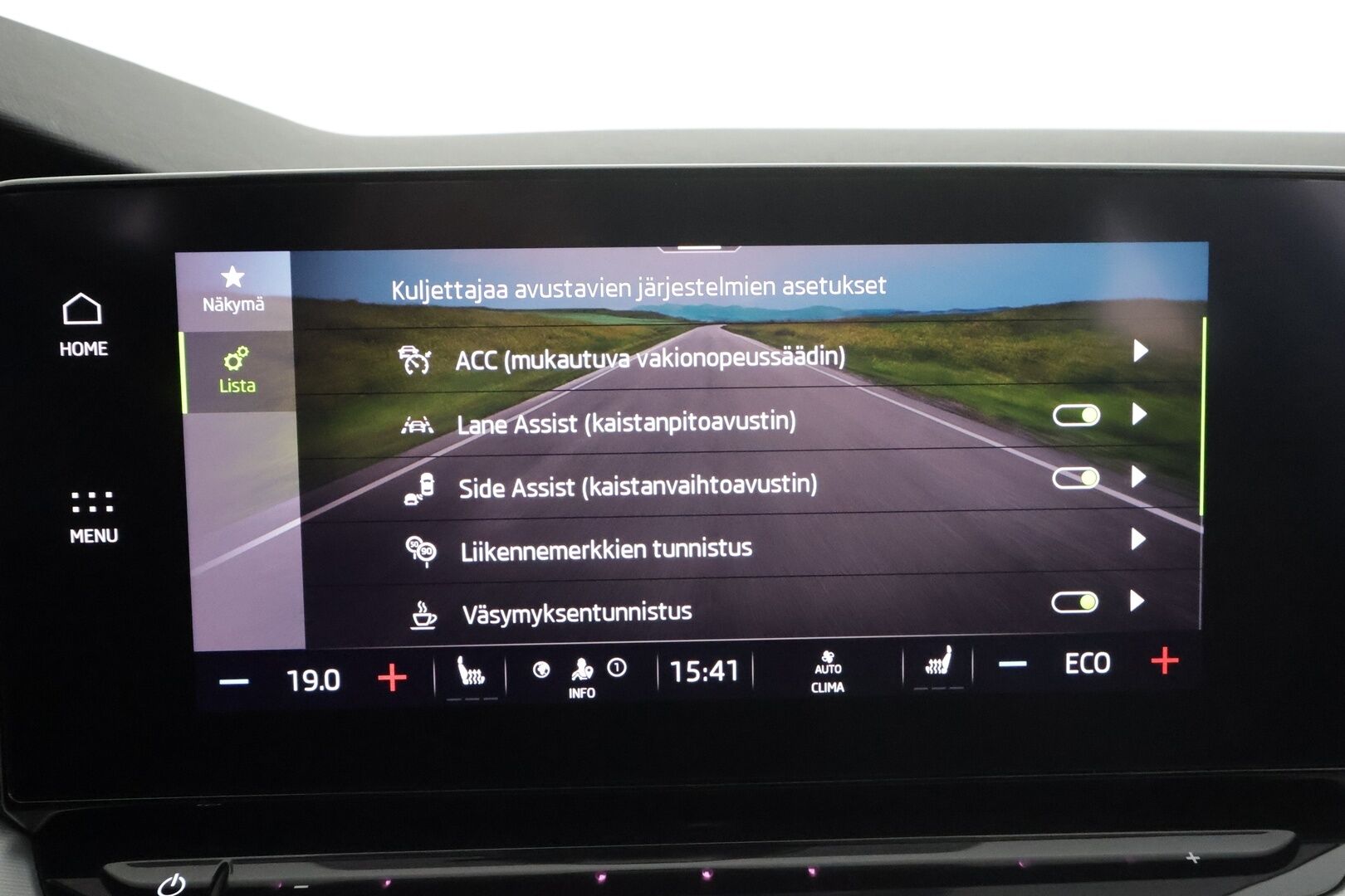 Skoda Octavia 2022 Combi 1.4 TSI PHEV Style iV DSG  * ACC / Webasto / Koukku / Matrix-LED / P.Kamera / Apple&Android * - 1.Om Suomi-auto / Merkkihuollettu / 2xLataus / Kahdet renkaat