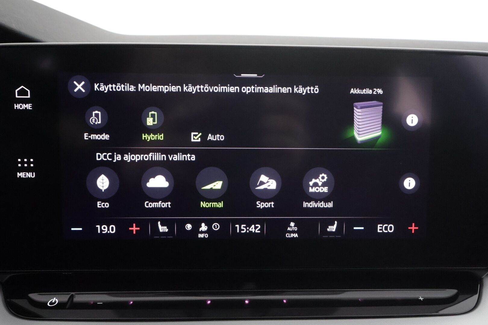 Skoda Octavia 2022 Combi 1.4 TSI PHEV Style iV DSG  * ACC / Webasto / Koukku / Matrix-LED / P.Kamera / Apple&Android * - 1.Om Suomi-auto / Merkkihuollettu / 2xLataus / Kahdet renkaat