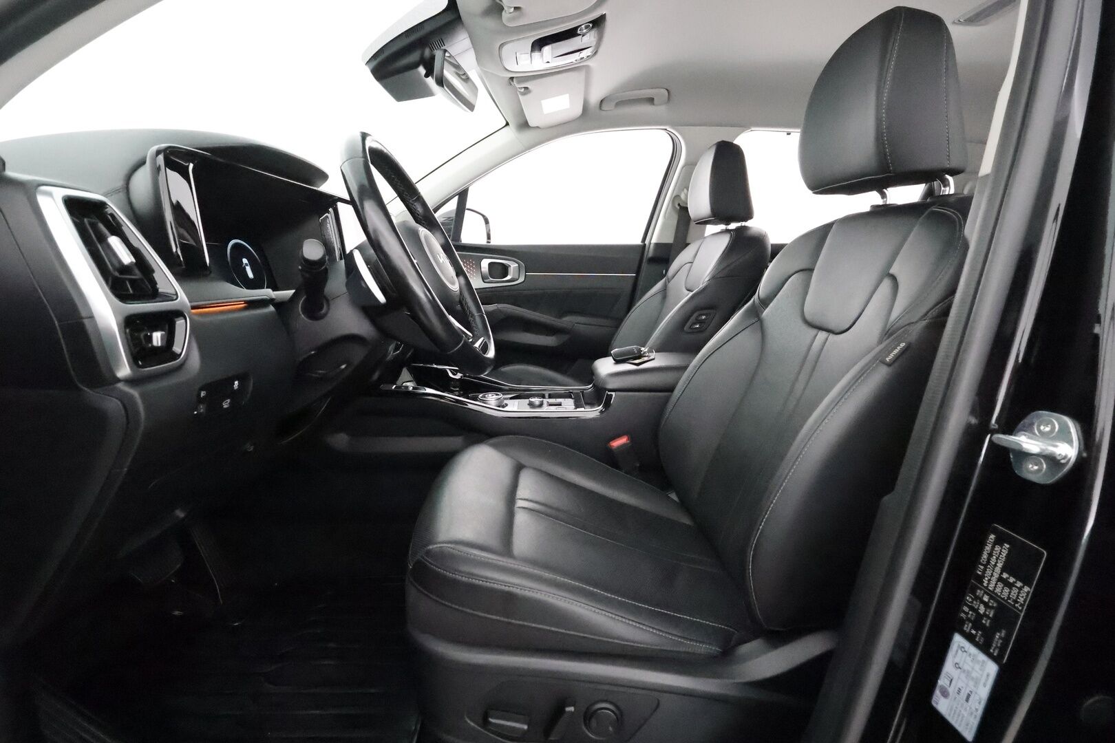Kia Sorento 2022 2,2 CRDi AWD Business Premium DCT AT **1.Om Suomi-auto /  360° Kamera / Adapt.Vakkari / 7-Paikkainen / Koukku / BOSE** - 3,99 % KORKOTARJOUS TÄHÄN AUTOON - LED-valot / Navi / Kaistavahti / Digimittaristo / KeylessGO / 2x Renkaat