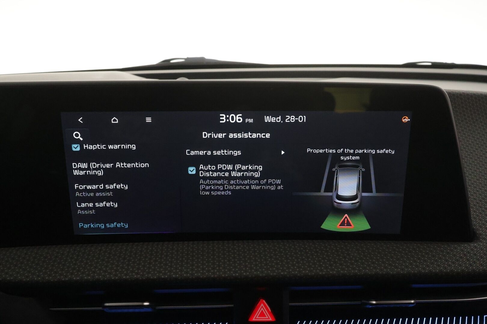 Kia EV6 2022 RWD 77 kWh 229 hv * Lämpöpumppu / Vetokoukku / Adapt.Vakkari / Peruutuskamera / Nahkasisusta / Muistipenkki / KeylessGo - Suomi-auto / Kahdet renkaat aluvanteilla / Juuri tullut Tampereelle!