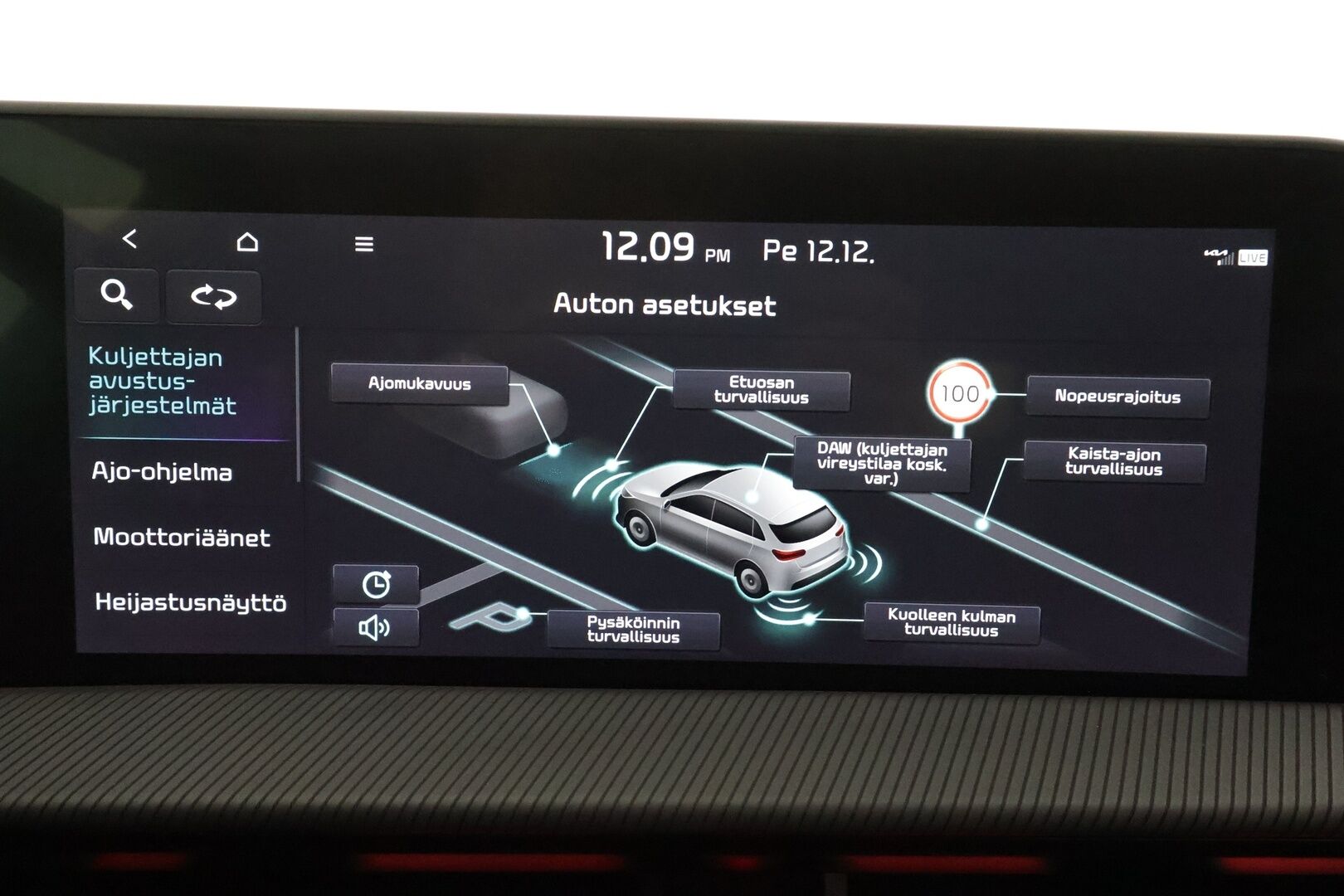 Kia EV6 2022 GT-Line AWD 77 kWh 325 hv * ACC / HUD / ILP / Meridian / P.kamera / Adapt.LED / Muistipenkki / Koukku / Ilmastoidut penkit * - Suomi-auto / Kahdet renkaat aluvanteilla / Merkkihuollettu / Juuri huollettu - HULLUT BLACKWEEK JATKOT - KORKOTARJOUS 2,49%