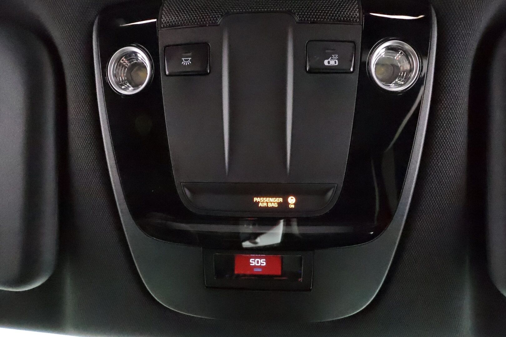 Kia EV6 2022 GT-Line AWD 77 kWh 325 hv * ACC / HUD / ILP / Meridian / P.kamera / Adapt.LED / Muistipenkki / Koukku / Ilmastoidut penkit * - Suomi-auto / Kahdet renkaat aluvanteilla / Merkkihuollettu / Juuri huollettu - HULLUT BLACKWEEK JATKOT - KORKOTARJOUS 2,49%