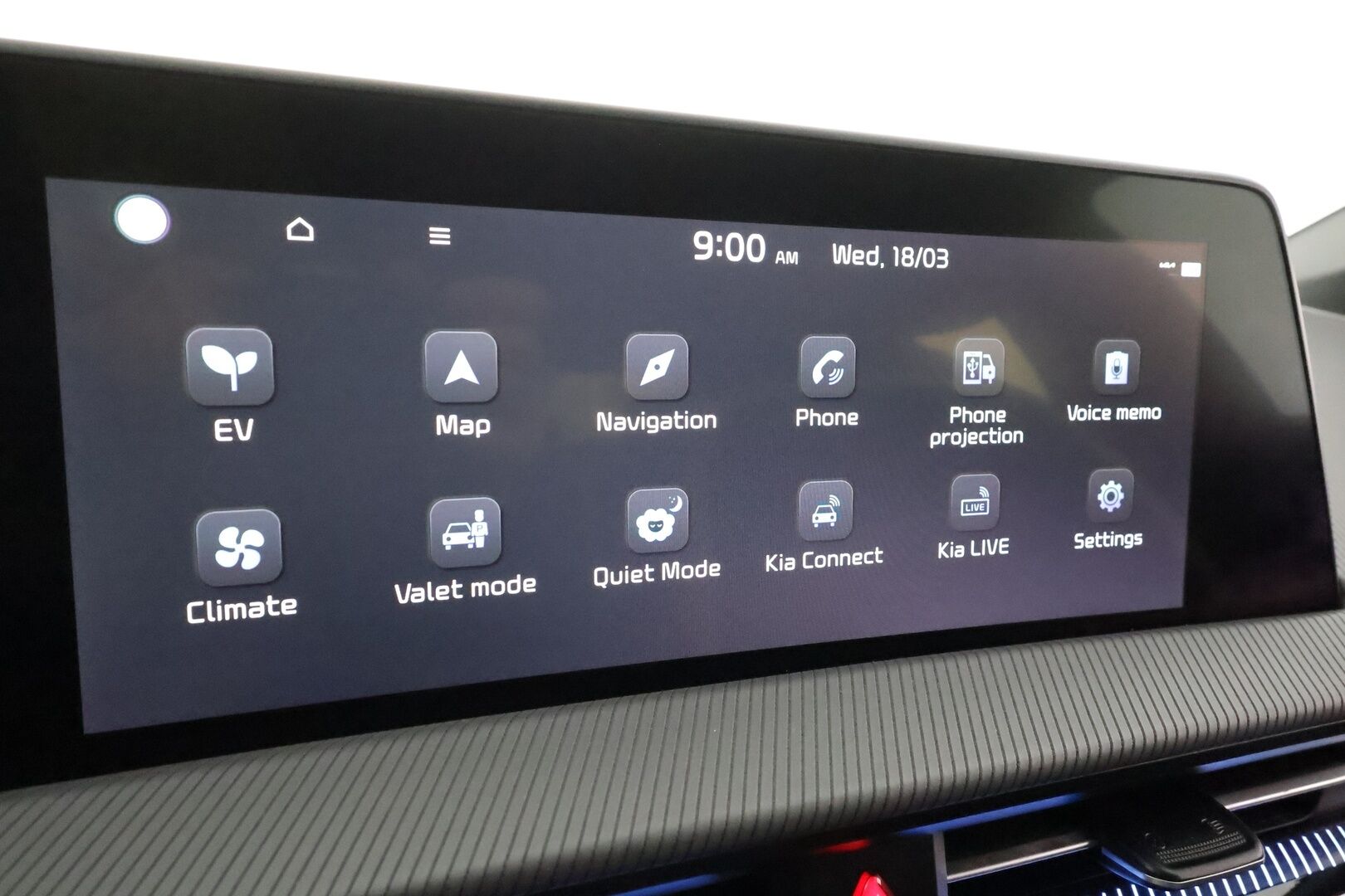 Kia EV6 2022 GT-Line AWD 77 kWh 325 hv * ACC / ILP / Muistipenkki / P.kamera / Koukku / Ilmastoidut penkit / Adapt.LED / Navi * - 1.Om Suomi-auto / Akku kuntotarkastettu / Kahdet renkaat aluvanteilla / Merkkihuollettu