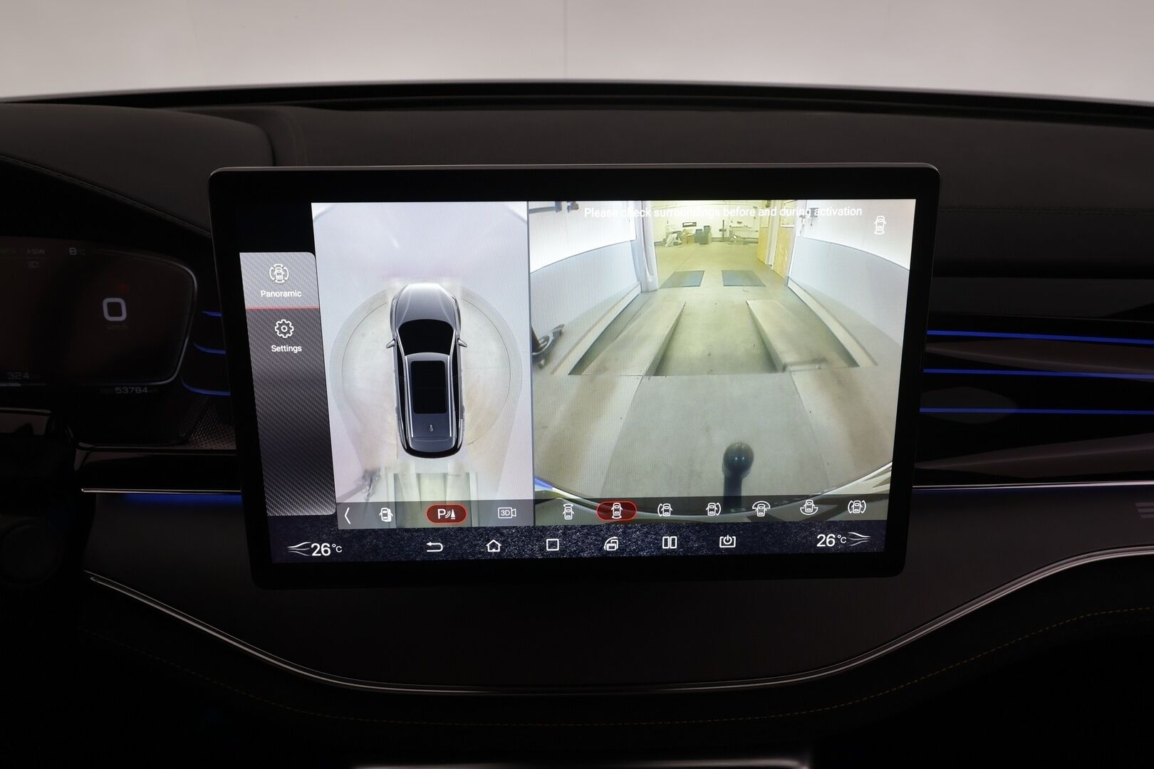 BYD Tang 2022 109kWh, AWD 7-P  * ACC / 360° / Panorama / Koukku / Muistipenkki / Dirac / Ilmastoidut nahat / KeylessGo / Navi / LED * - Kahdet renkaat aluvanteilla / Merkkihuollettu