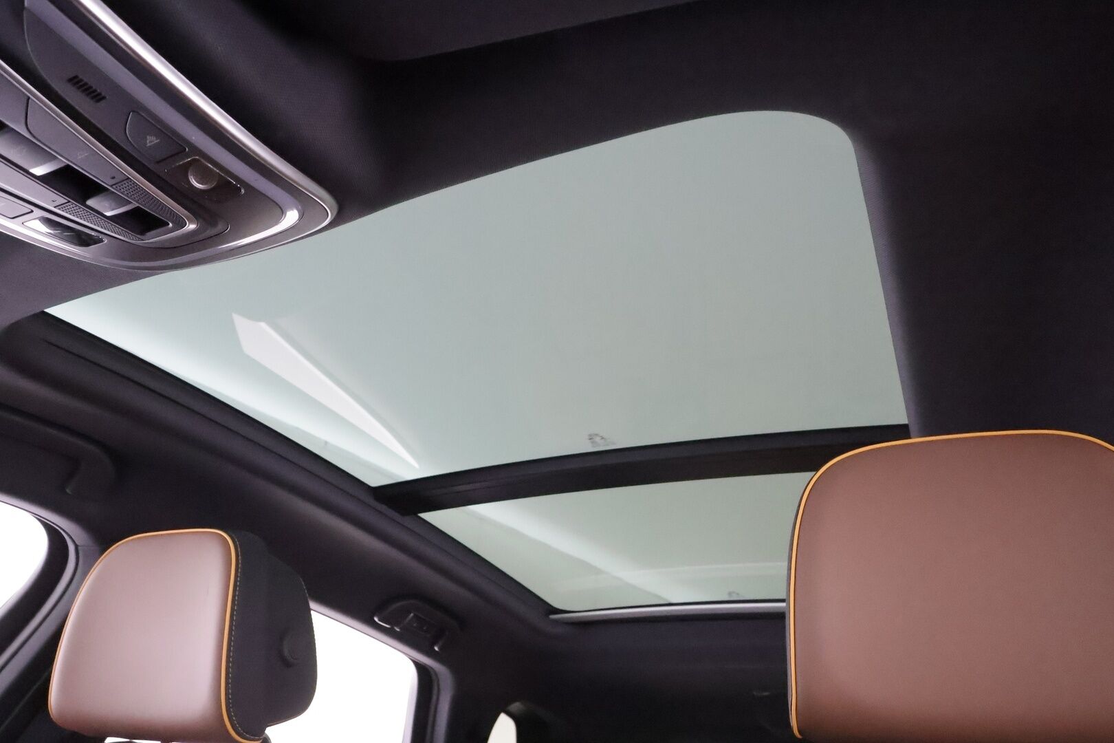 BYD Tang 2022 109kWh, AWD 7-P  * ACC / 360° / Panorama / Koukku / Muistipenkki / Dirac / Ilmastoidut nahat / KeylessGo / Navi / LED / Uudet kesä- ja talvirenkaat * - Kahdet uudet renkaat aluvanteilla / Merkkihuollettu - HULLUT AVAJAISHULINAT KORKOTARJOUS 3,29 %