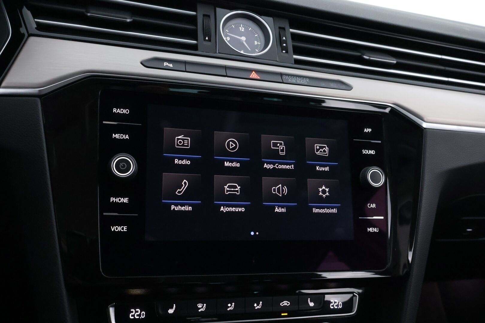 VOLKSWAGEN PASSAT 2018 Variant GTE Plug-In Hybrid 160 kW (218 hv) DSG-automaatti - Facelift | Vetokoukku | Adapt.Vakkari | Peruutuskamera | LED | Apple&Android | Nahka-Alcantara ergoComfort | Lisälämmitin | Juuri tullut Tampereelle!