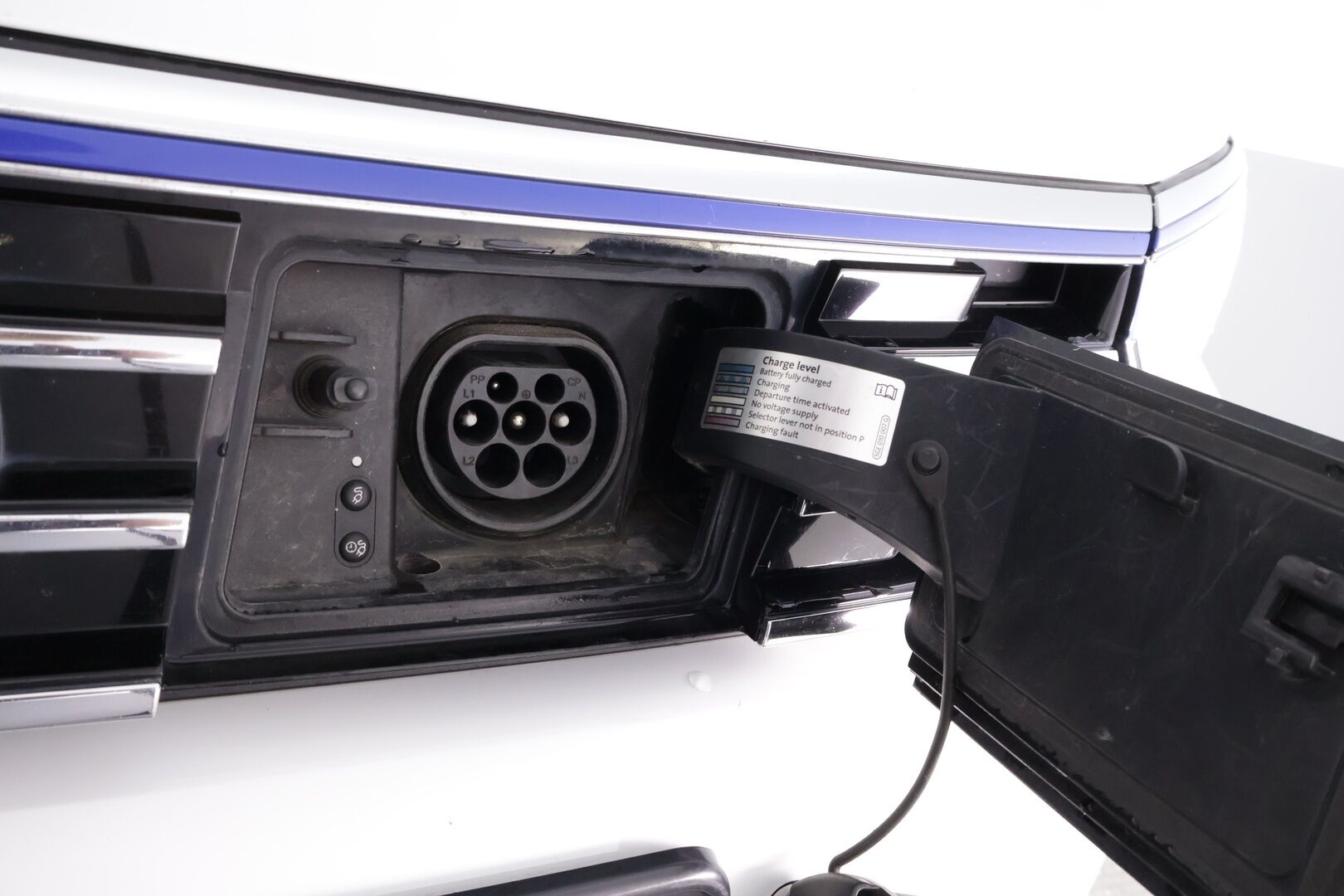 VOLKSWAGEN PASSAT 2018 Variant GTE Plug-In Hybrid 160 kW (218 hv) DSG-automaatti - Facelift | Vetokoukku | Adapt.Vakkari | Peruutuskamera | LED | Apple&Android | Nahka-Alcantara ergoComfort | Lisälämmitin | Juuri tullut Tampereelle!