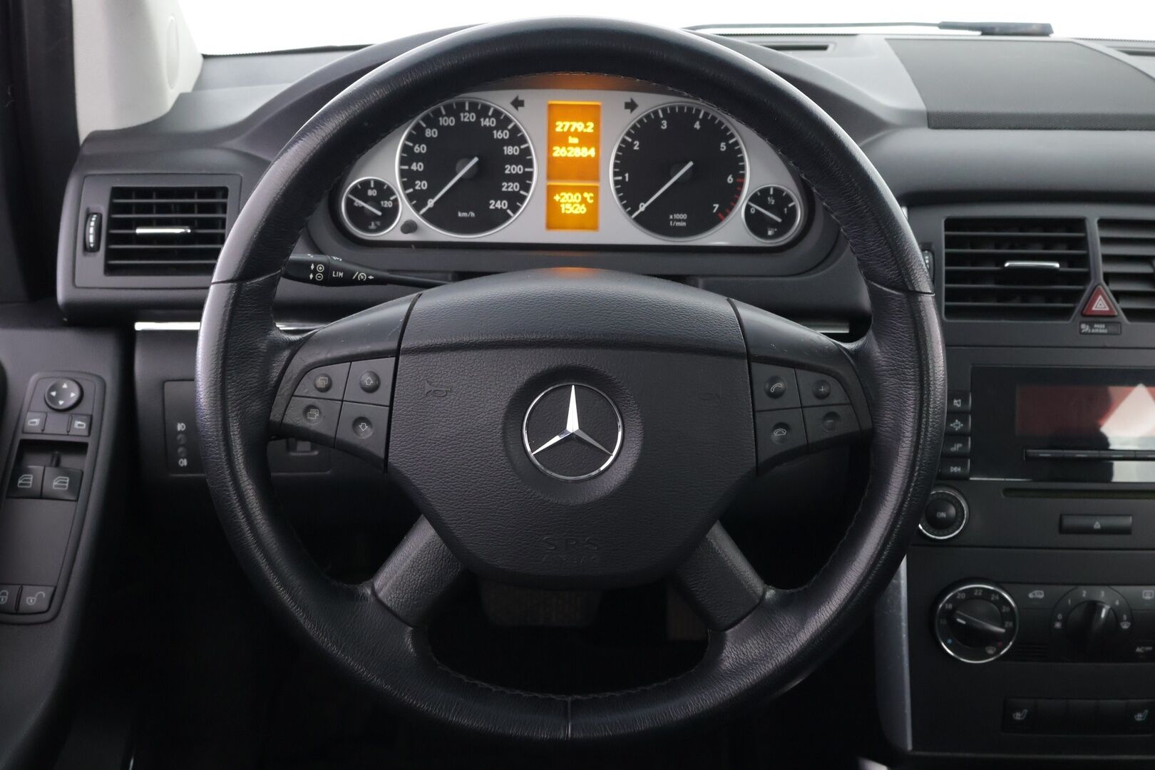 Mercedes-Benz B 2006 MYYDÄÄN HUUTOKAUPAT.COM! - MYYDÄÄN HUUTOKAUPAT.COM!