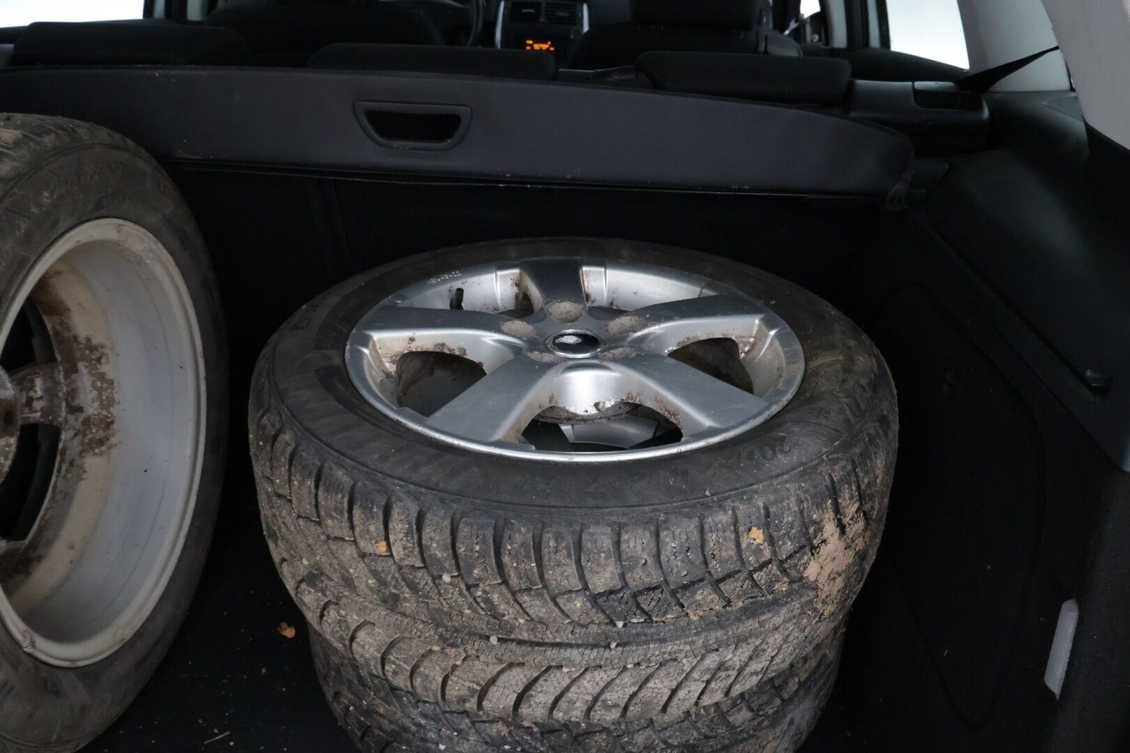 Mercedes-Benz B 2006 MYYDÄÄN HUUTOKAUPAT.COM! - MYYDÄÄN HUUTOKAUPAT.COM!