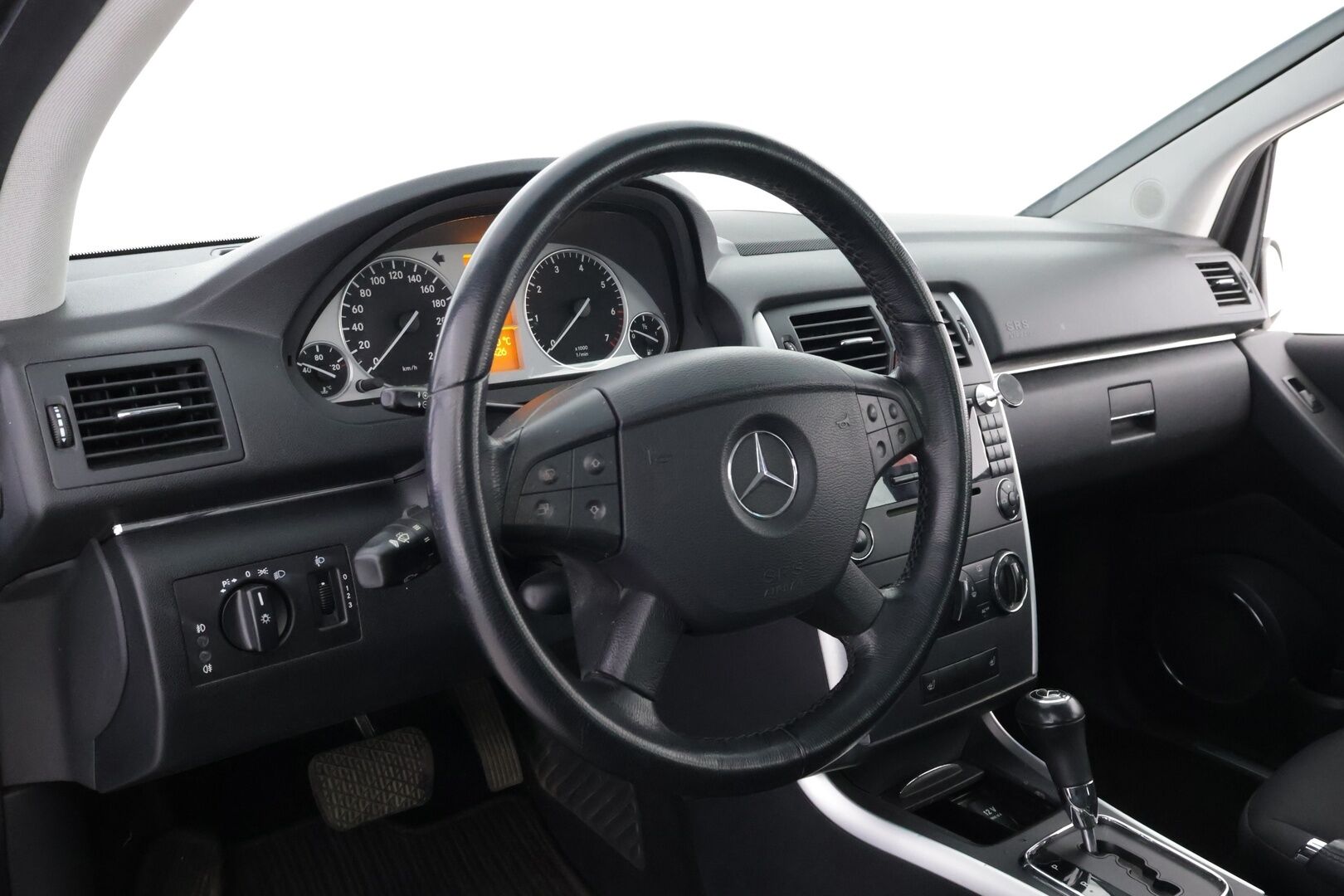 Mercedes-Benz B 2006 MYYDÄÄN HUUTOKAUPAT.COM! - MYYDÄÄN HUUTOKAUPAT.COM!