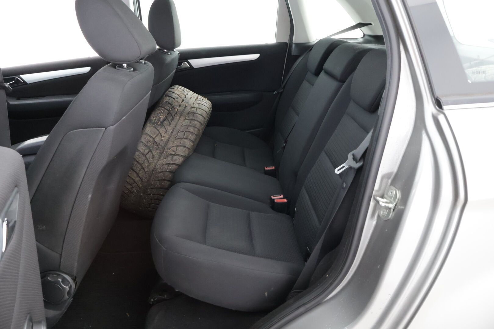 Mercedes-Benz B 2006 MYYDÄÄN HUUTOKAUPAT.COM! - MYYDÄÄN HUUTOKAUPAT.COM!