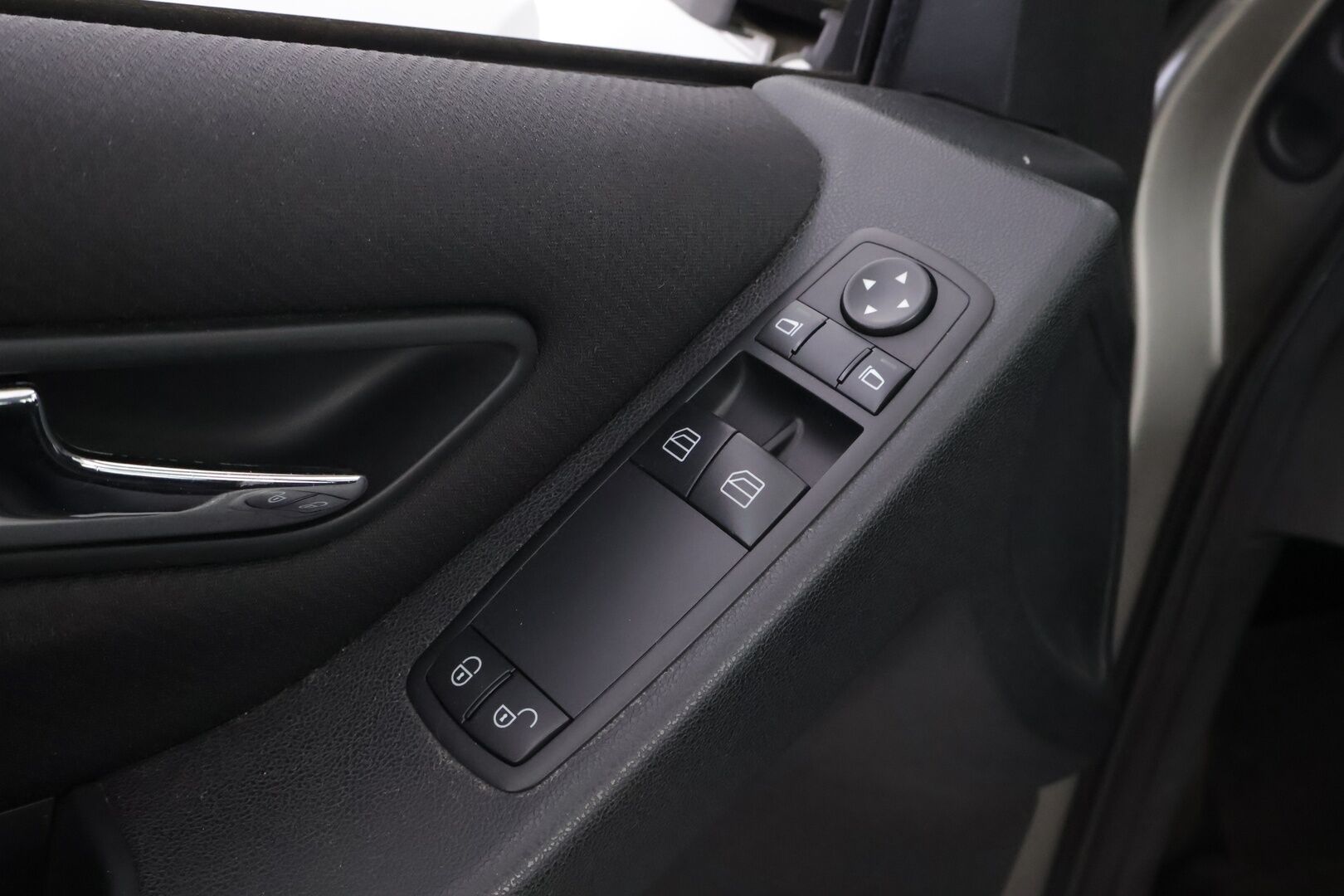 Mercedes-Benz B 2006 MYYDÄÄN HUUTOKAUPAT.COM! - MYYDÄÄN HUUTOKAUPAT.COM!