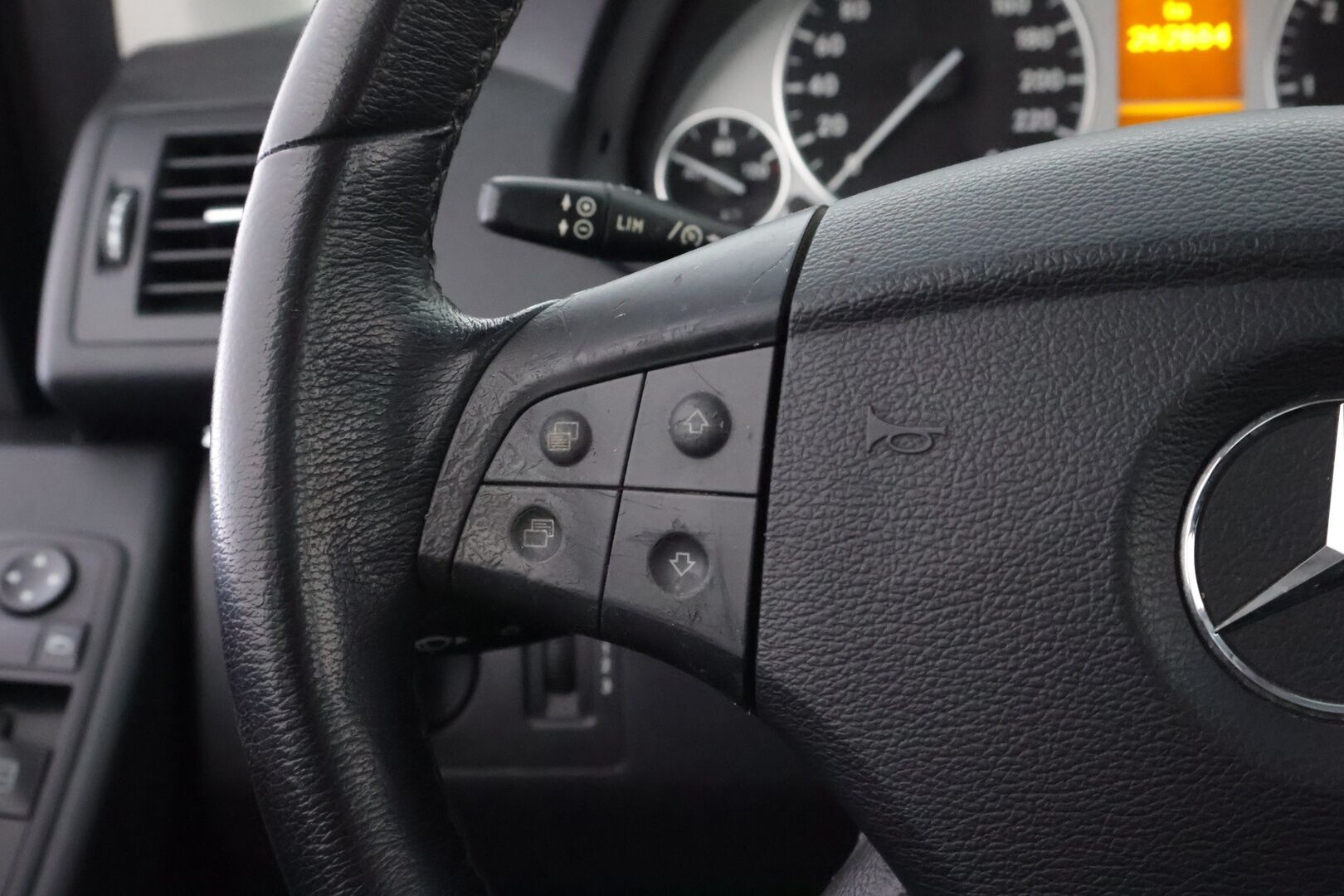 Mercedes-Benz B 2006 MYYDÄÄN HUUTOKAUPAT.COM! - MYYDÄÄN HUUTOKAUPAT.COM!