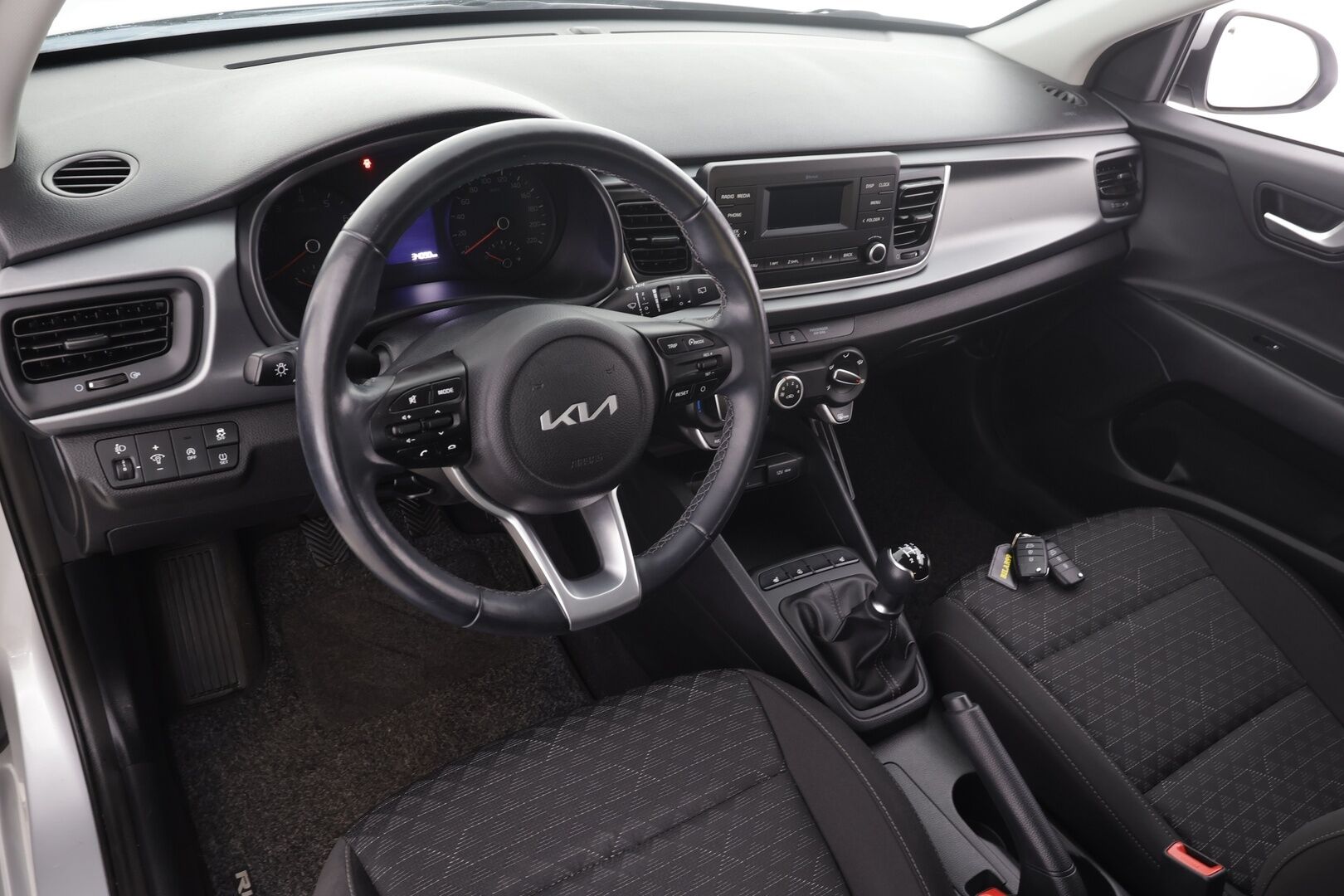 Kia Rio 2022 1,2 LX * 1.Om Suomi-auto / Vakkari / Lohko+Sisä / Bluetooth / 2xRenkaat / Ratinlämmitin *