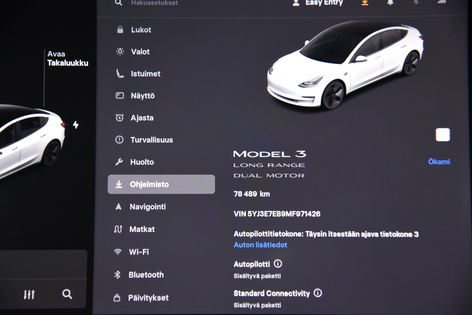 Tesla Model 3 2021 Long Range AWD Refresh / Lämpöpumppu / Matrix-LED / P-Kamera / 2x Renkaat ja Vanteet - Akku kuntotarkistettu! / Lasikatto / Premium Audio / Autopilot / Musta Nahkasisusta
