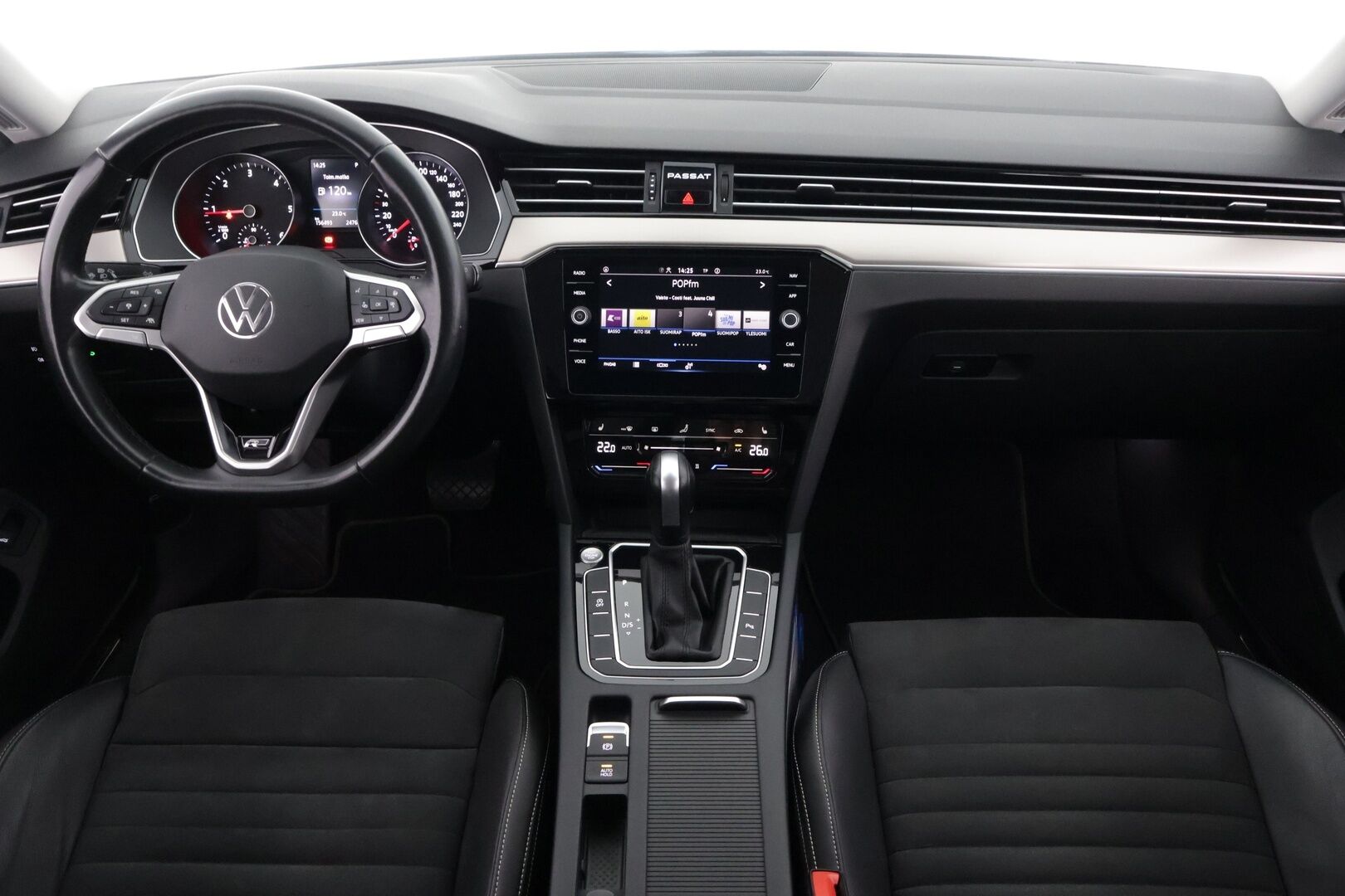 Volkswagen Passat 2022 Variant R-Line 2,0 TDI EVO SCR 110 kW DSG *ALV / Webasto / ACC / Koukku / P.Kamera / Matrix-LED / Kaistavahti* - 2.Om Suomi-auto / Kahdet Renkaat
