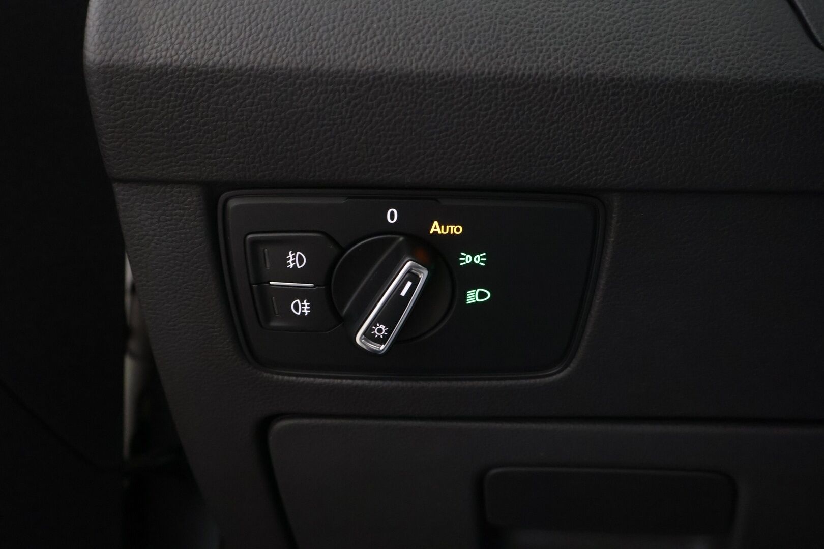 Volkswagen Passat 2022 Variant R-Line 2,0 TDI EVO SCR 110 kW DSG *ALV / Webasto / ACC / Koukku / P.Kamera / Matrix-LED / Kaistavahti* - 2.Om Suomi-auto / Kahdet Renkaat