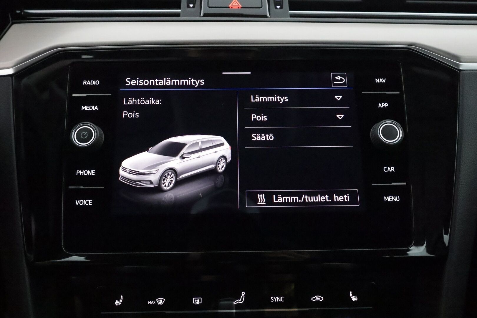 Volkswagen Passat 2022 Variant R-Line 2,0 TDI EVO SCR 110 kW DSG ** Webasto / Koukku / Adapt.Vakkari / P.Kamera / Matrix-LED / Kaistavahti ** - 1.Om Suomi-auto / Kahdet Renkaat