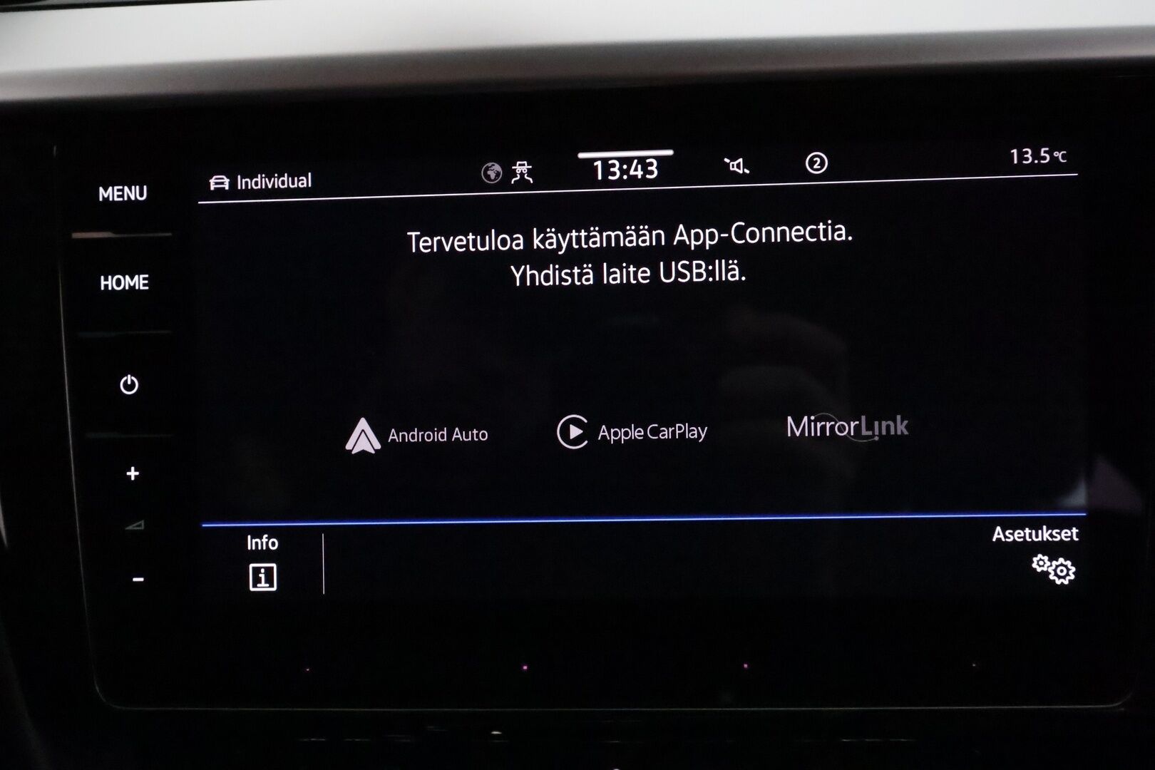Volkswagen Arteon 2022 Shooting Brake R-Line Business eHybrid 160 kW DSG **HUD / Webasto / Koukku /  ACC / P.kamera / Adapt.LED / Navi** - Suomi-auto / 2x Latauskaapelit / Kahdet Renkaat / Merkkihuollettu!