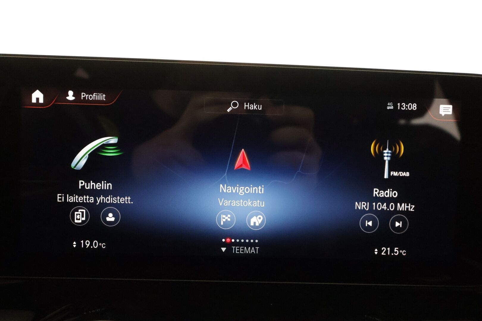 Mercedes-Benz EQA 2021 250 AMG - | Distronic+ | ILP | Koukku | Nahka-alcantara | Sporttipenkit | Widescreen | Ambient light | Nahka-alcantara | P.kamera | LED | BSM |