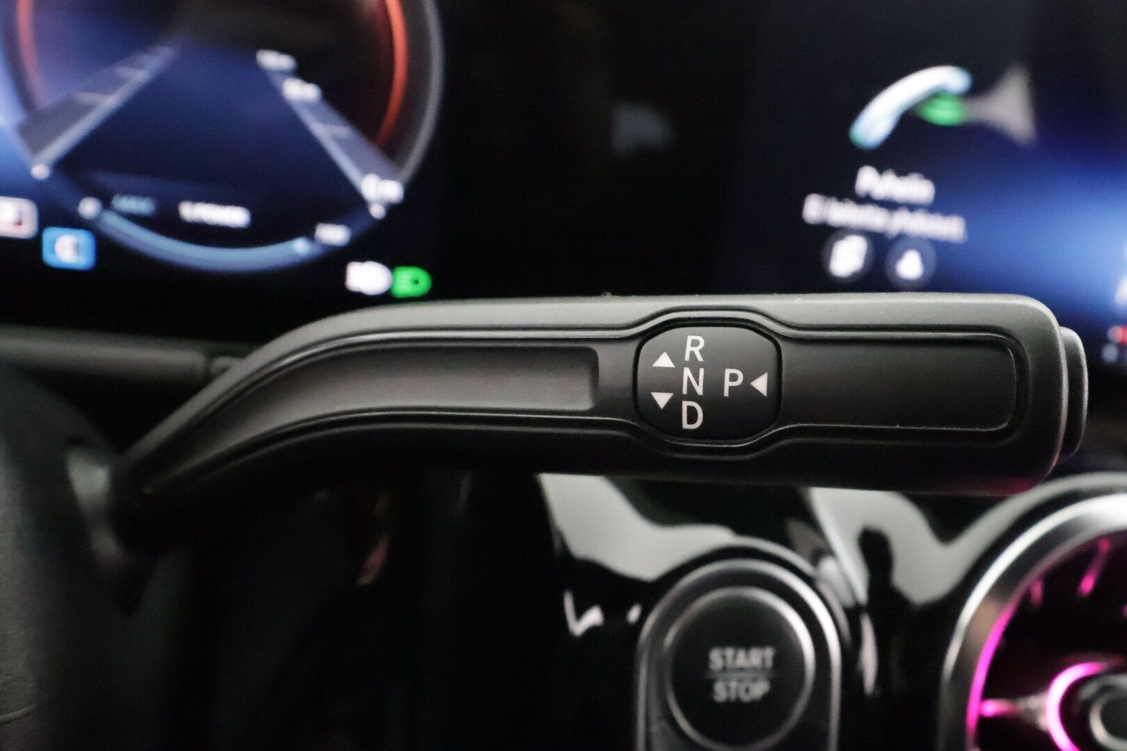 Mercedes-Benz EQA 2021 250 AMG - | Distronic+ | ILP | Koukku | Nahka-alcantara | Sporttipenkit | Widescreen | Ambient light | Nahka-alcantara | P.kamera | LED | BSM |