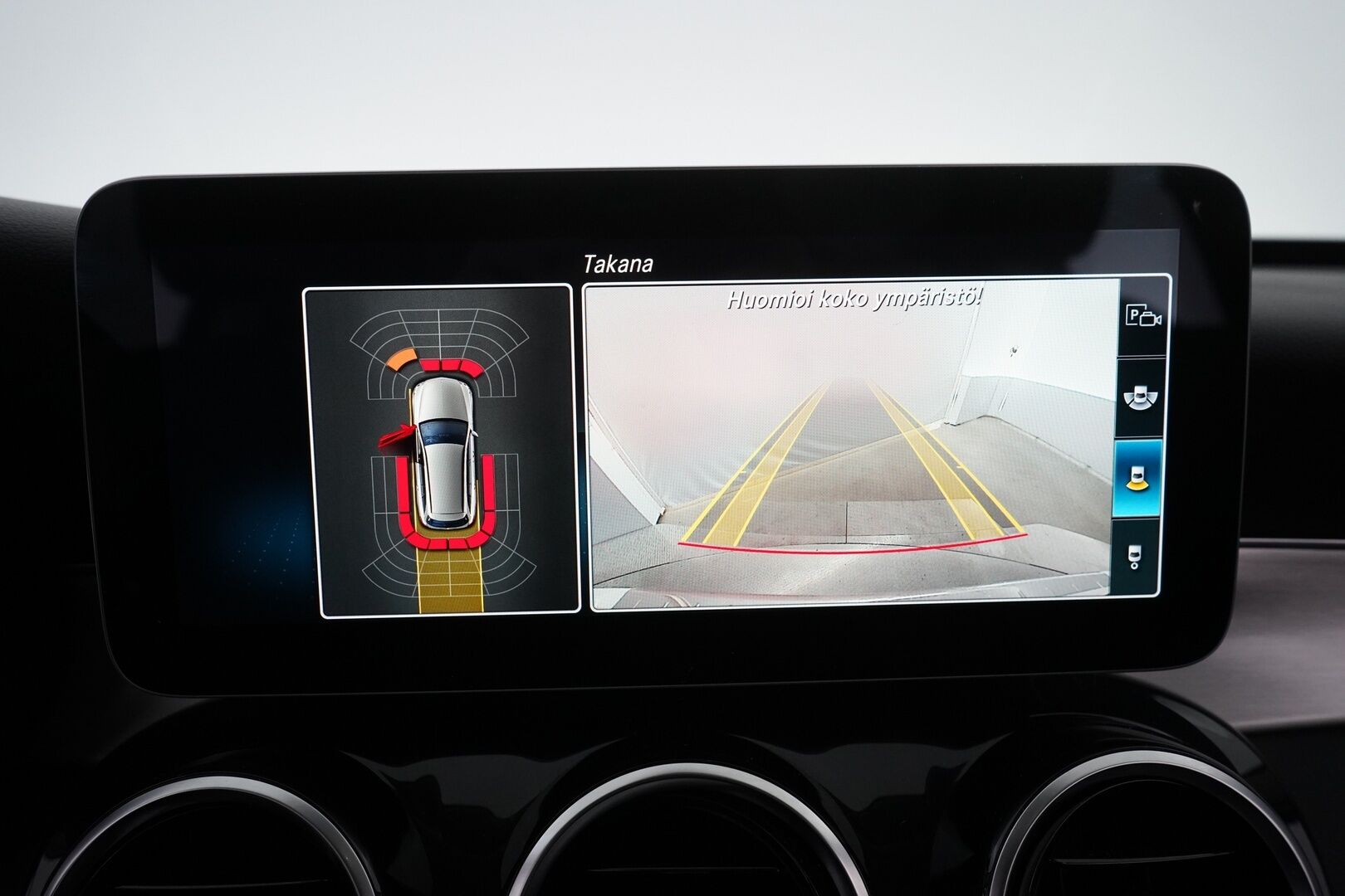 MERCEDES-BENZ C 2020 300de Avantgarde *ACC / HUD / Navi / Kamera / Koukku / Tutkat * - Kahdet Mersun vanteet / Juuri huollettu 9.25 / Säännöllinen huoltohistoria 