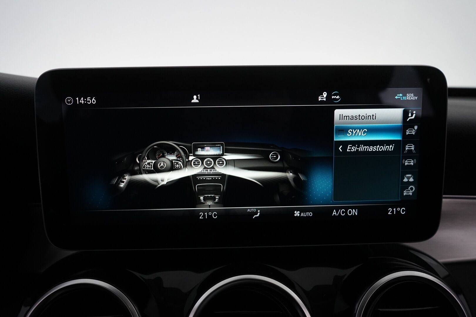 MERCEDES-BENZ C 2020 300de Avantgarde *ACC / HUD / Navi / Kamera / Koukku / Tutkat * - Kahdet Mersun vanteet / Juuri huollettu 9.25 / Säännöllinen huoltohistoria 
