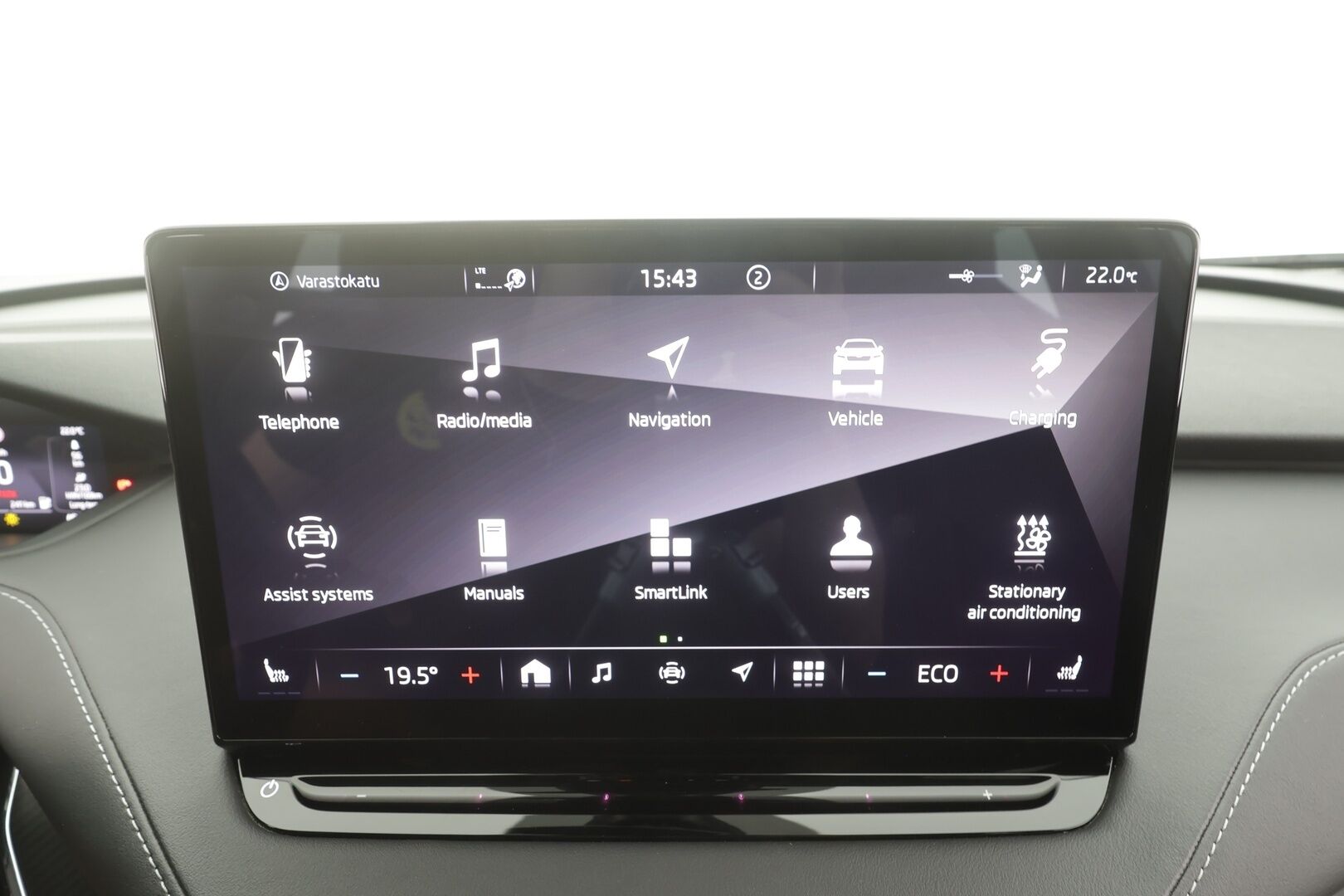 Skoda Enyaq 2022 80x 4x4 SportLine iV - | ACC | ILP | Skoda crystal Light Matrix LED | Muistipenkki | Puolinahat | P.Kamera | Ratinlämmitys | Apple&Android | 1.Om suomi-auto | Kahdet Renkaat | Merkkihuollettu |