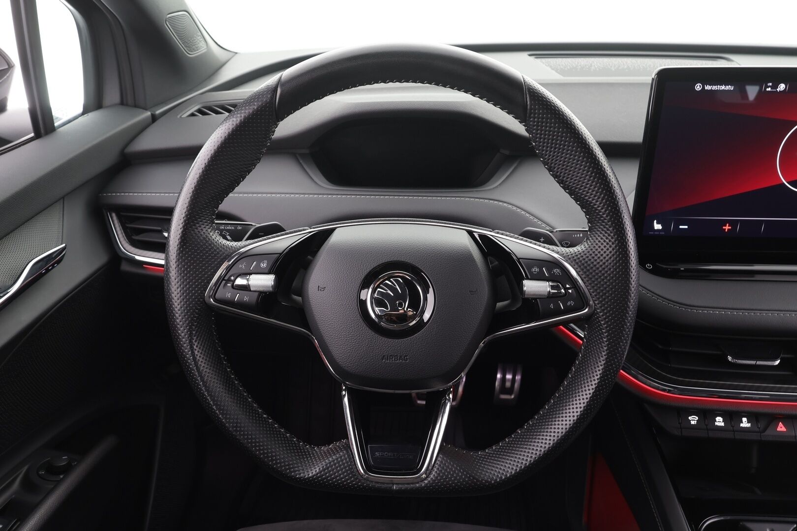 Skoda Enyaq 2022 80x 4x4 SportLine iV * ACC / ILP / Koukku / Matrix LED / Sporttipenkit / P.Kamera / Keyless / Ratinlämmitin * - 1.Om Suomi-auto / Kahdet renkaat aluvanteilla / Merkkihuollettu - HULLUT AVAJAISHULINAT KORKOTARJOUS 3,29 %