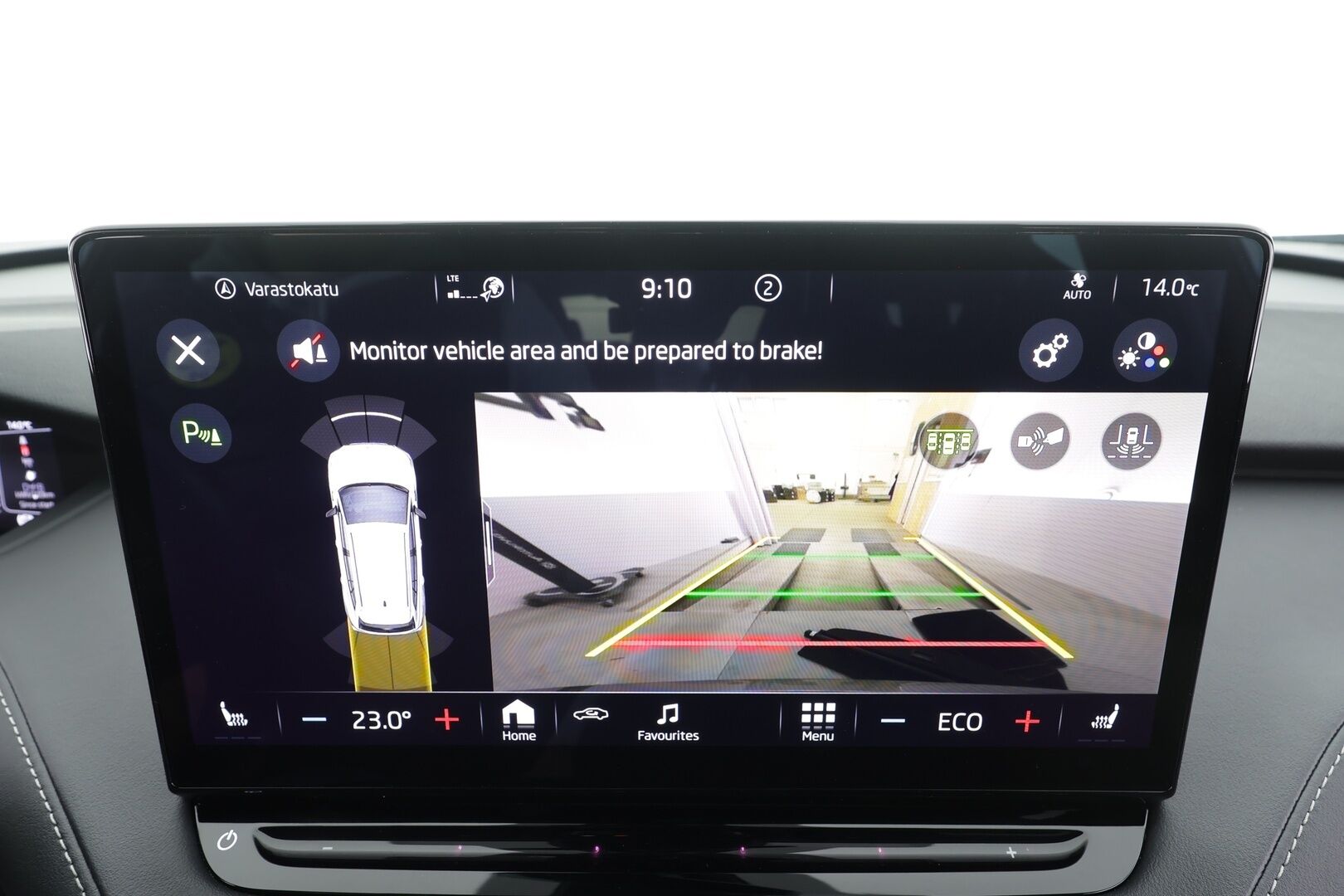 Skoda Enyaq 2022 80x 4x4 SportLine iV * ACC / ILP / Koukku / Matrix LED / Sporttipenkit / P.Kamera / Keyless / Ratinlämmitin * - 1.Om Suomi-auto / Kahdet renkaat aluvanteilla / Merkkihuollettu - HULLUT AVAJAISHULINAT KORKOTARJOUS 3,29 %