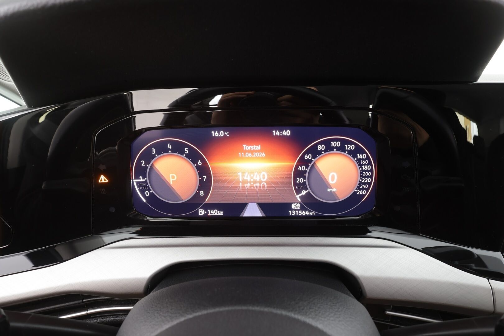 Volkswagen Golf 2022 1,0 eTSI 81 kW (MHEV) DSG-automaatti - | ACC | Webasto | Digimittaristo | Ambient | Lane assist | LED | Keyless | P.tutkat | Lämm. ratti | Merkkihuollot | 1-om suomiauto | 