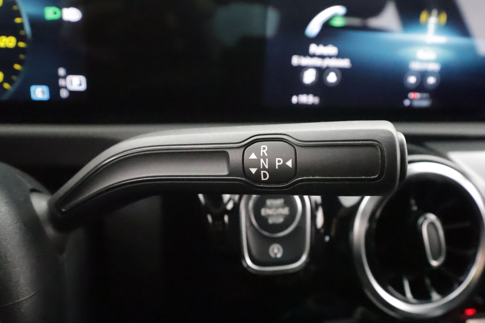 Mercedes-Benz A 2022 200 d 4MATIC A sedan Business * Vakkari / P.kamera / Multibeam / Webasto / Puolinahat * - 1.Om Suomi-auto / Kahdet renkaat aluvanteilla / Merkkihuollettu - HULLUT AVAJAISHULINAT KORKOTARJOUS 3,29 %