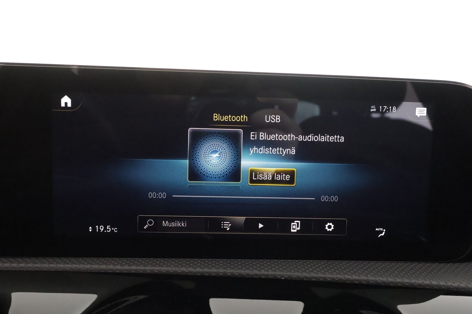 Mercedes-Benz A 2022 200 d 4MATIC A sedan Business * Vakkari / P.kamera / Multibeam / Webasto / Puolinahat * - 1.Om Suomi-auto / Kahdet renkaat aluvanteilla / Merkkihuollettu