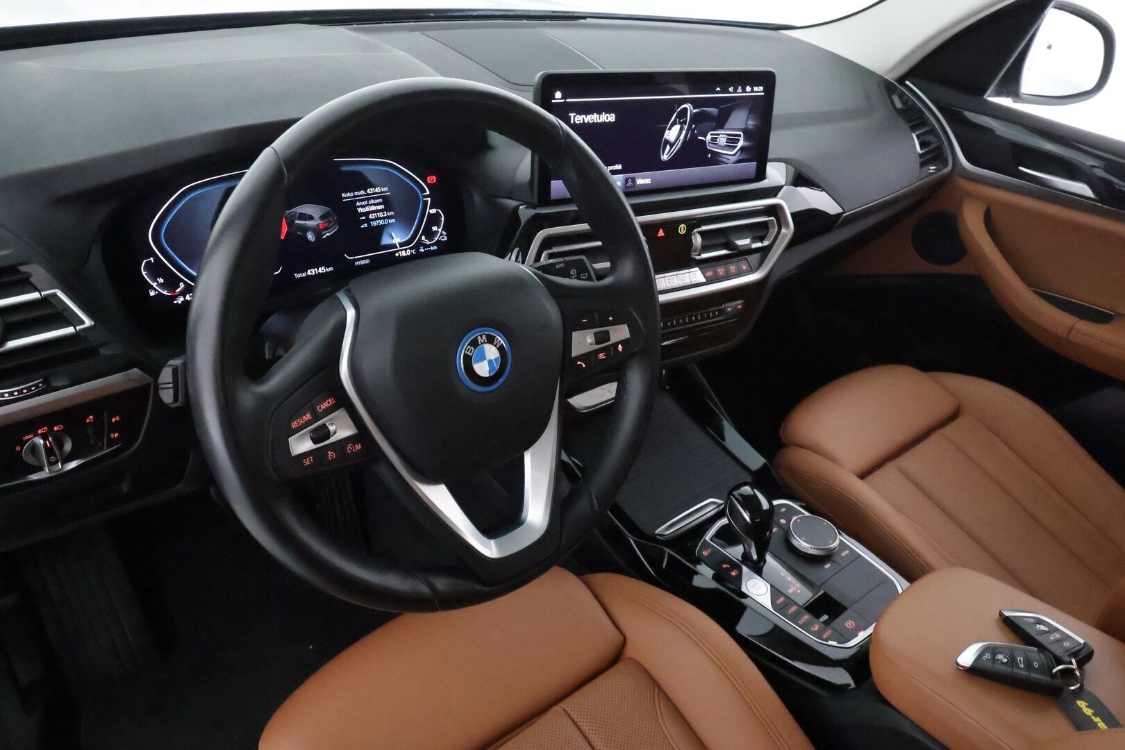 BMW X3 2022 G01 xDrive 30e A Charged Edition - 3,99 % KORKOTARJOUS TÄHÄN AUTOON - 1Om Suomiauto / HUD / HiFi / Peruutuskamera / Nahkasisusta / Navi / Merkkihuollot / Akku kuntotarkastettu!
