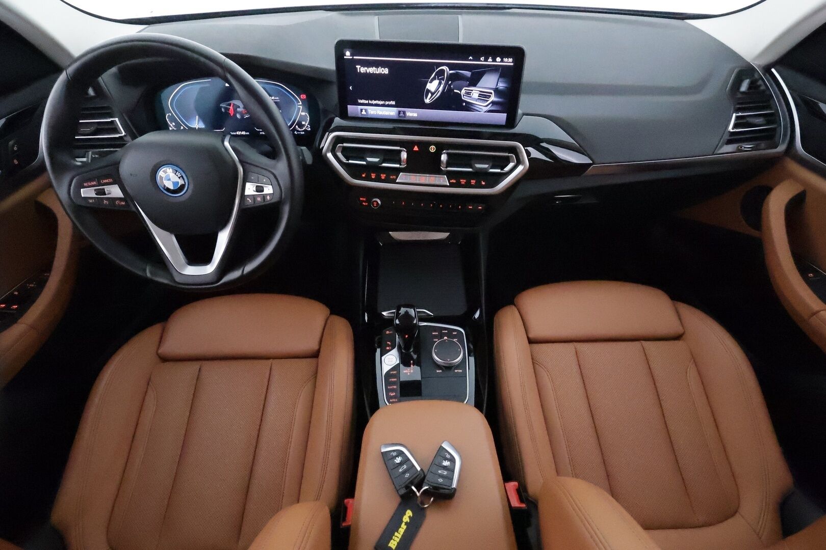 BMW X3 2022 G01 xDrive 30e A Charged Edition - 3,99 % KORKOTARJOUS TÄHÄN AUTOON - 1Om Suomiauto / HUD / HiFi / Peruutuskamera / Nahkasisusta / Navi / Merkkihuollot / Akku kuntotarkastettu!