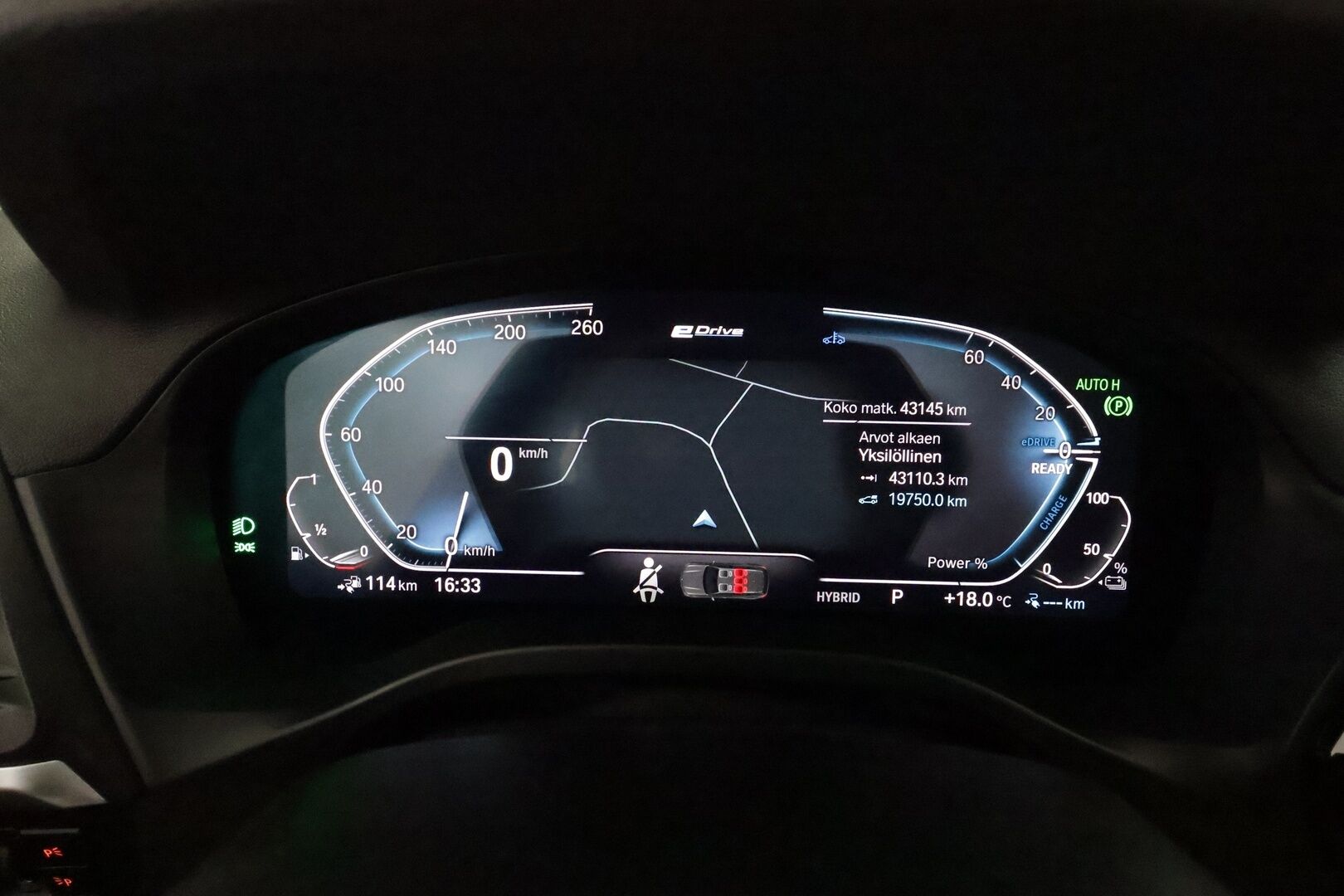 BMW X3 2022 G01 xDrive 30e A Charged Edition - 3,99 % KORKOTARJOUS TÄHÄN AUTOON - 1Om Suomiauto / HUD / HiFi / Peruutuskamera / Nahkasisusta / Navi / Merkkihuollot / Akku kuntotarkastettu!