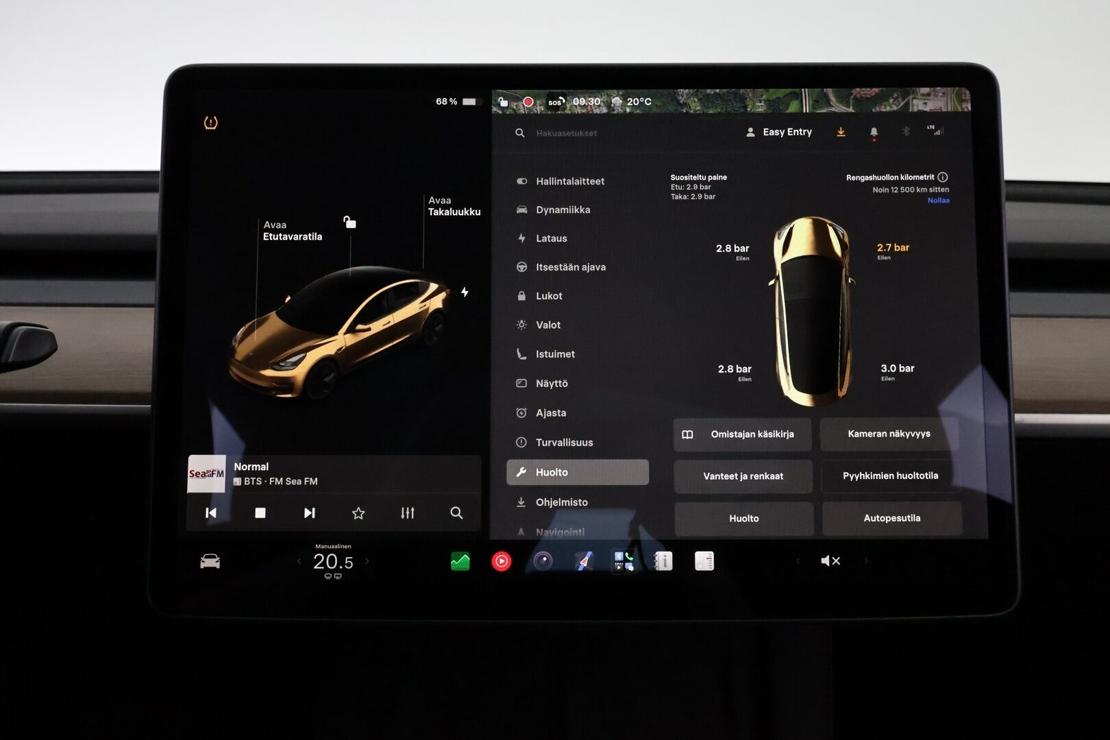 TESLA MODEL 3 2021 Standard Range Plus - Vetokoukku | ACC | Premium Audio | Muistipenkki | Matrix LED | Peruutuskamera | Nahkasisusta | Lasikatto | SOH 93% | 2x Renkaat!