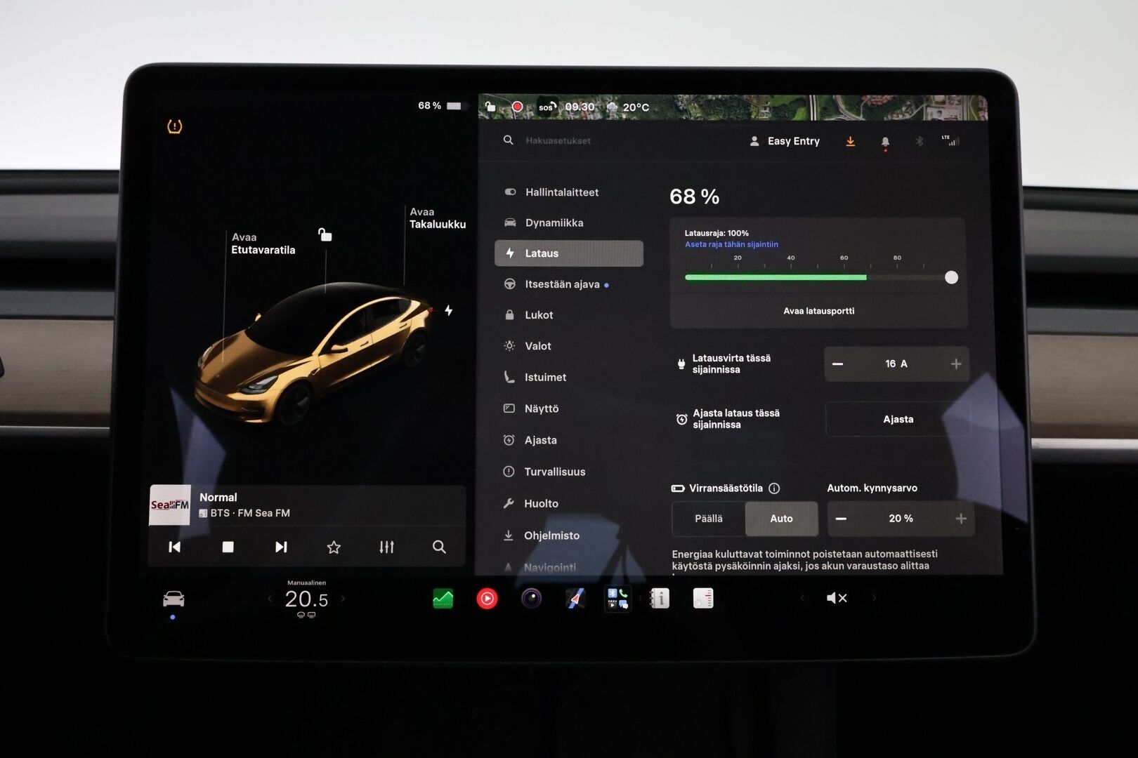 TESLA MODEL 3 2021 Standard Range Plus - Vetokoukku | ACC | Premium Audio | Muistipenkki | Matrix LED | Peruutuskamera | Nahkasisusta | Lasikatto | SOH 93% | 2x Renkaat!